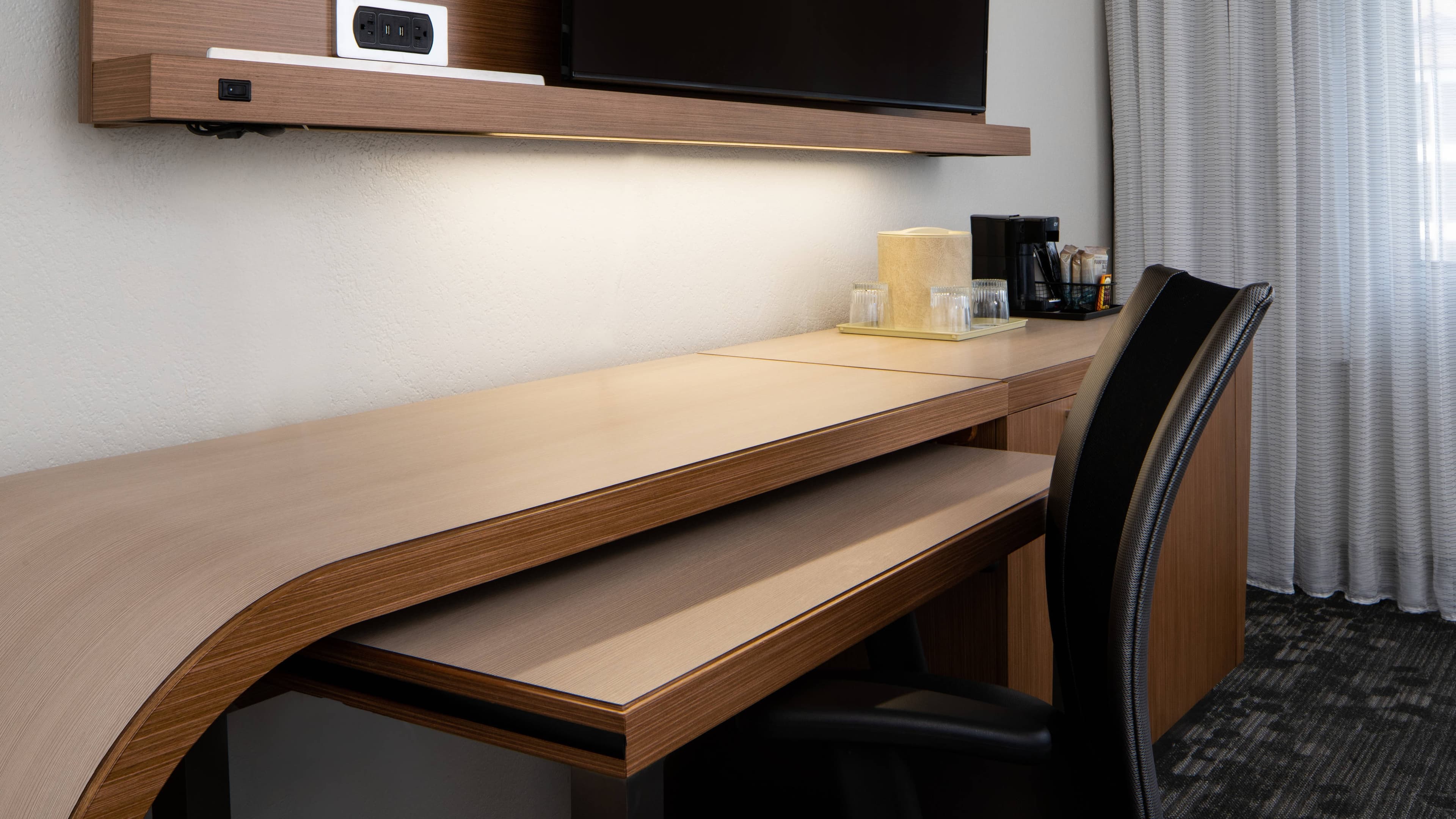 Courtyard Orlando Lake Buena Vista at Vista Centre - Image 4