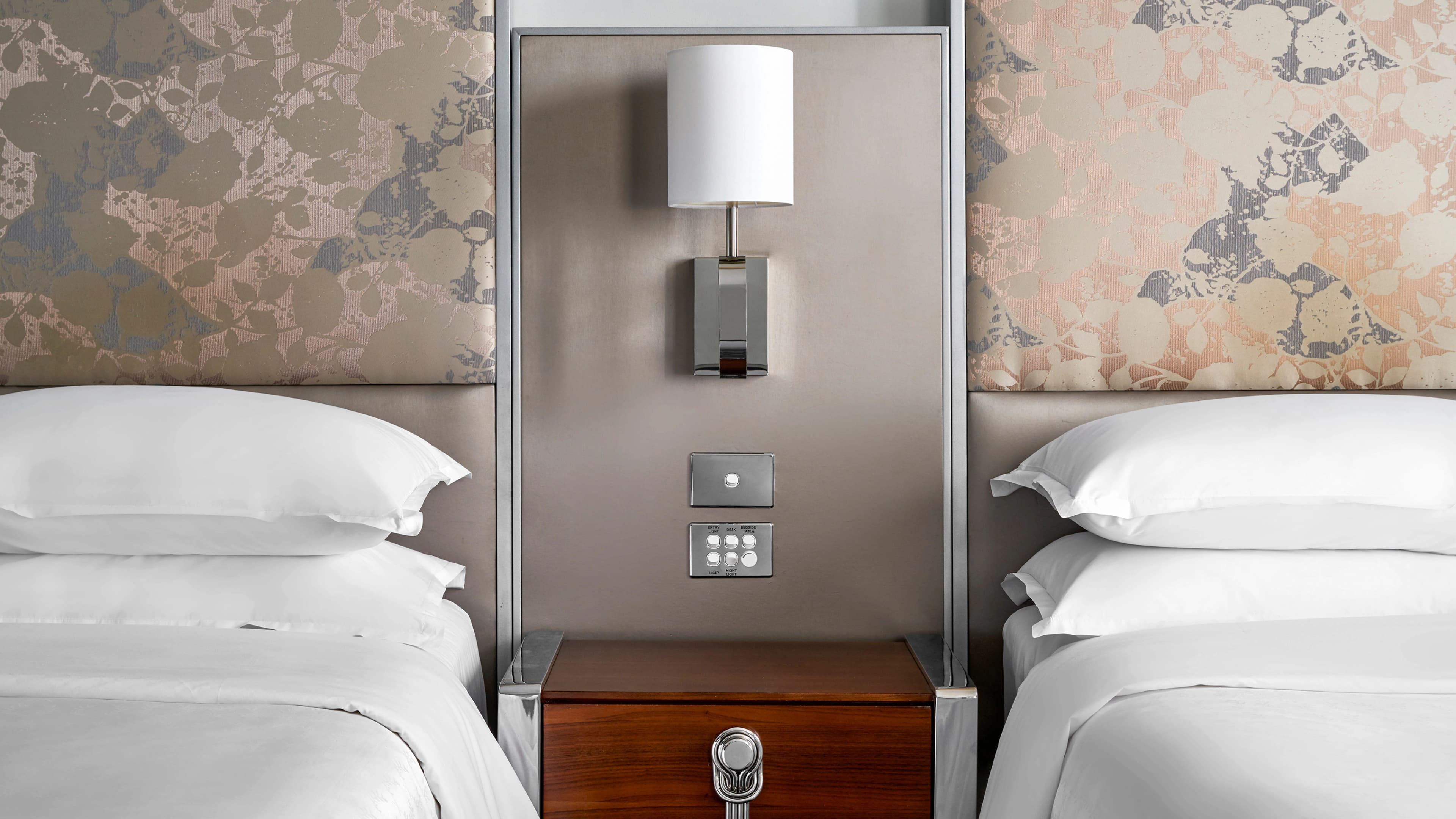 Sheraton Melbourne Hotel - Image 5