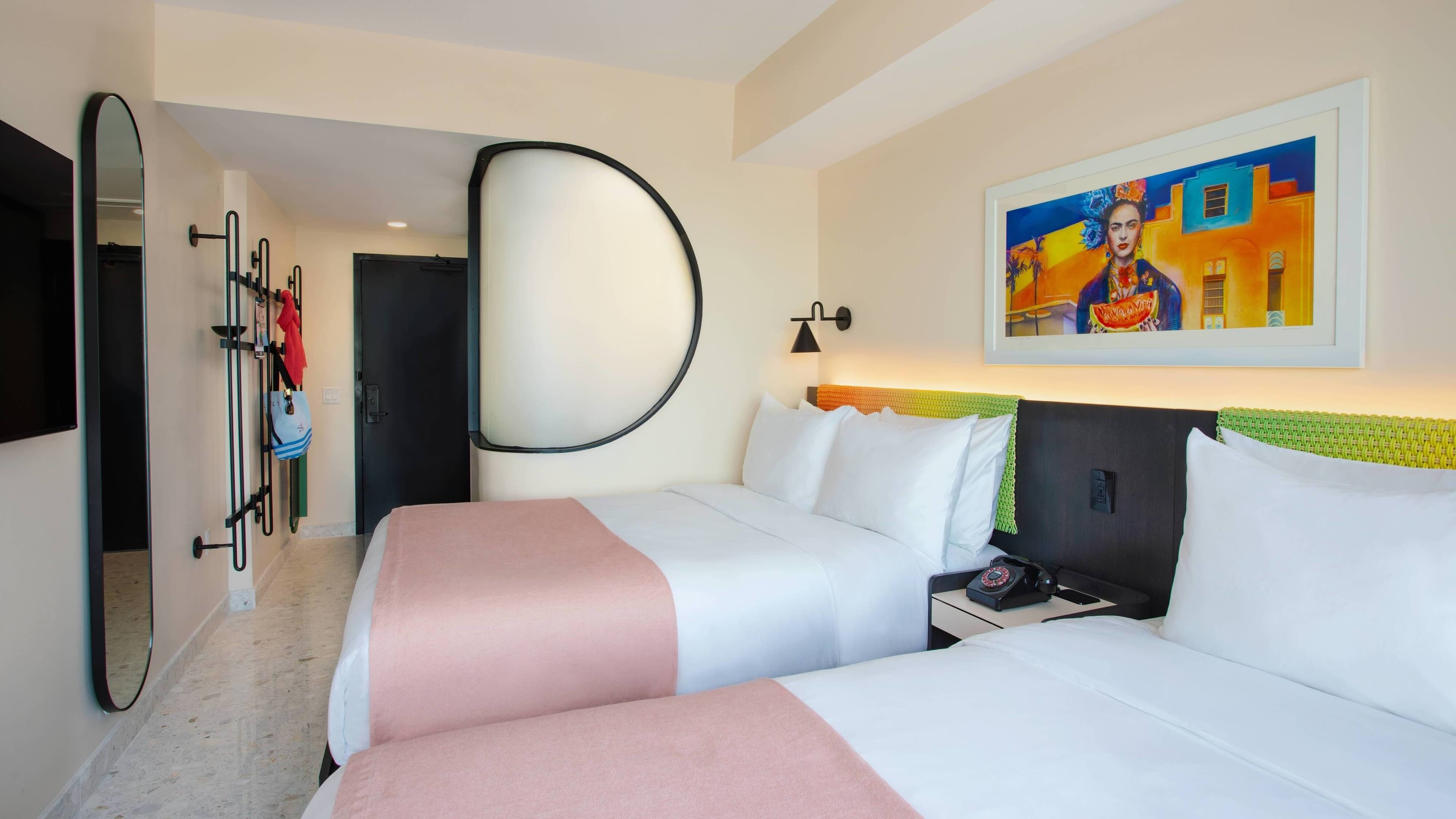 Double Queen - Image 2