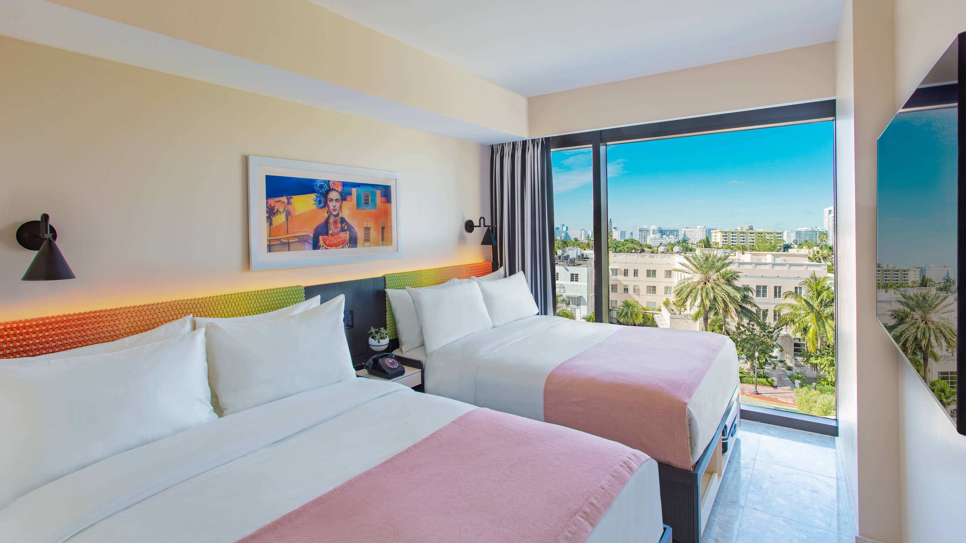 Double Queen - Image 1