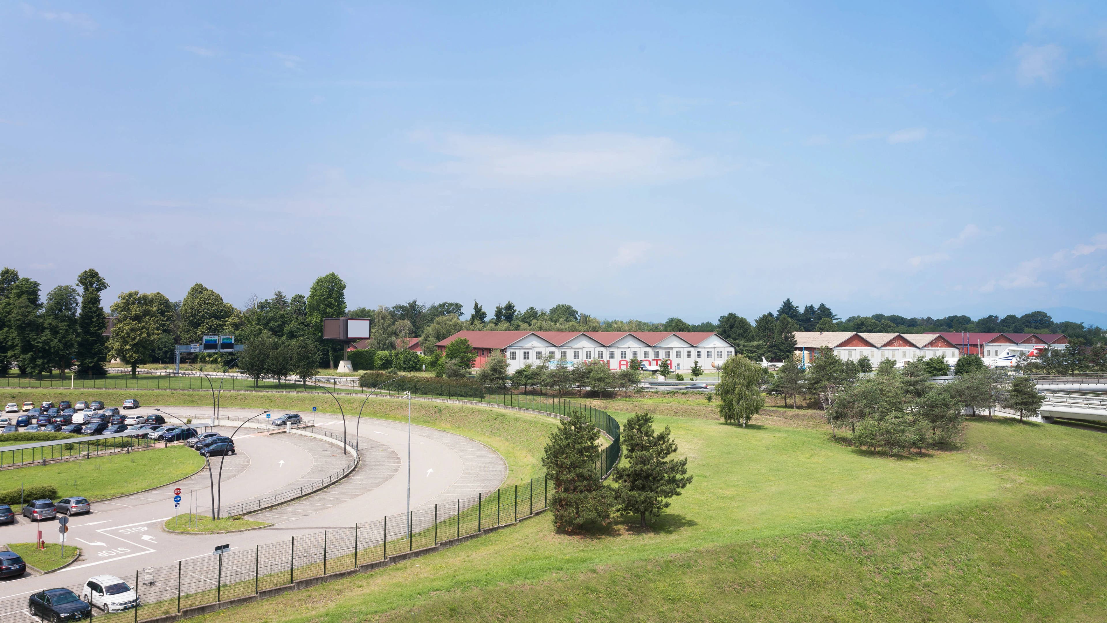 Sheraton Milan Malpensa Airport Hotel & Conference Centre - Image 5