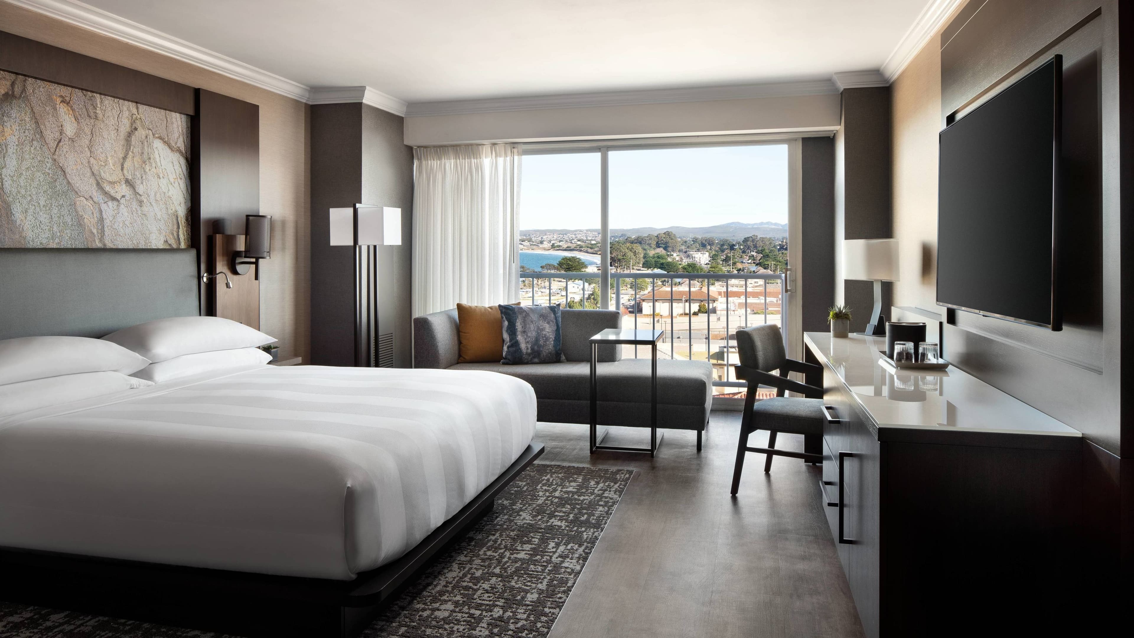 Monterey Marriott - Image 2