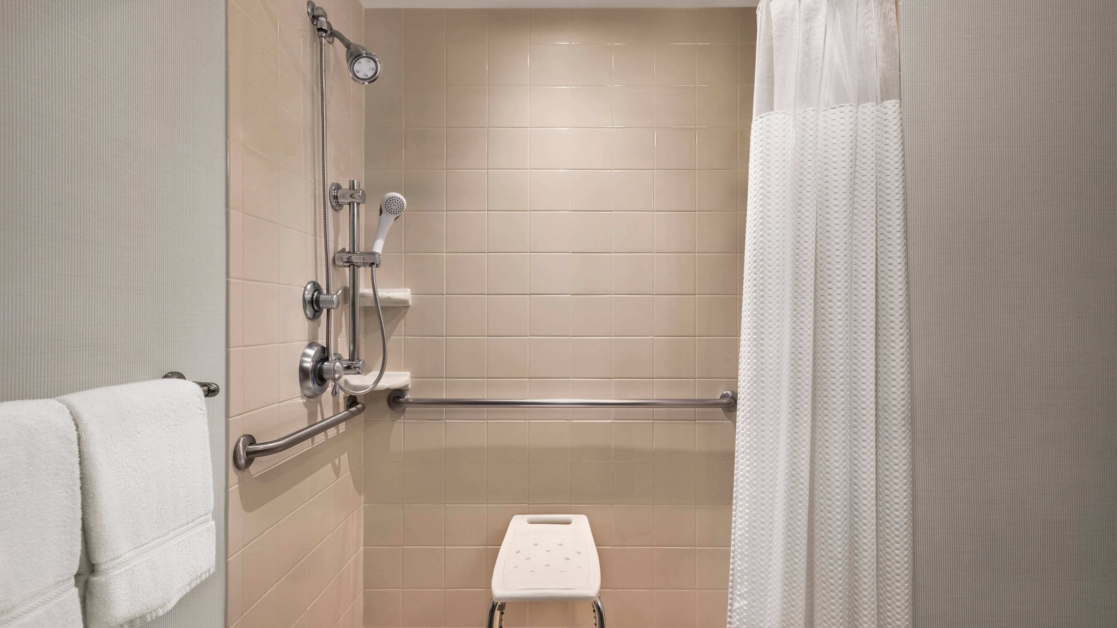 Newly Renovated - Image 9