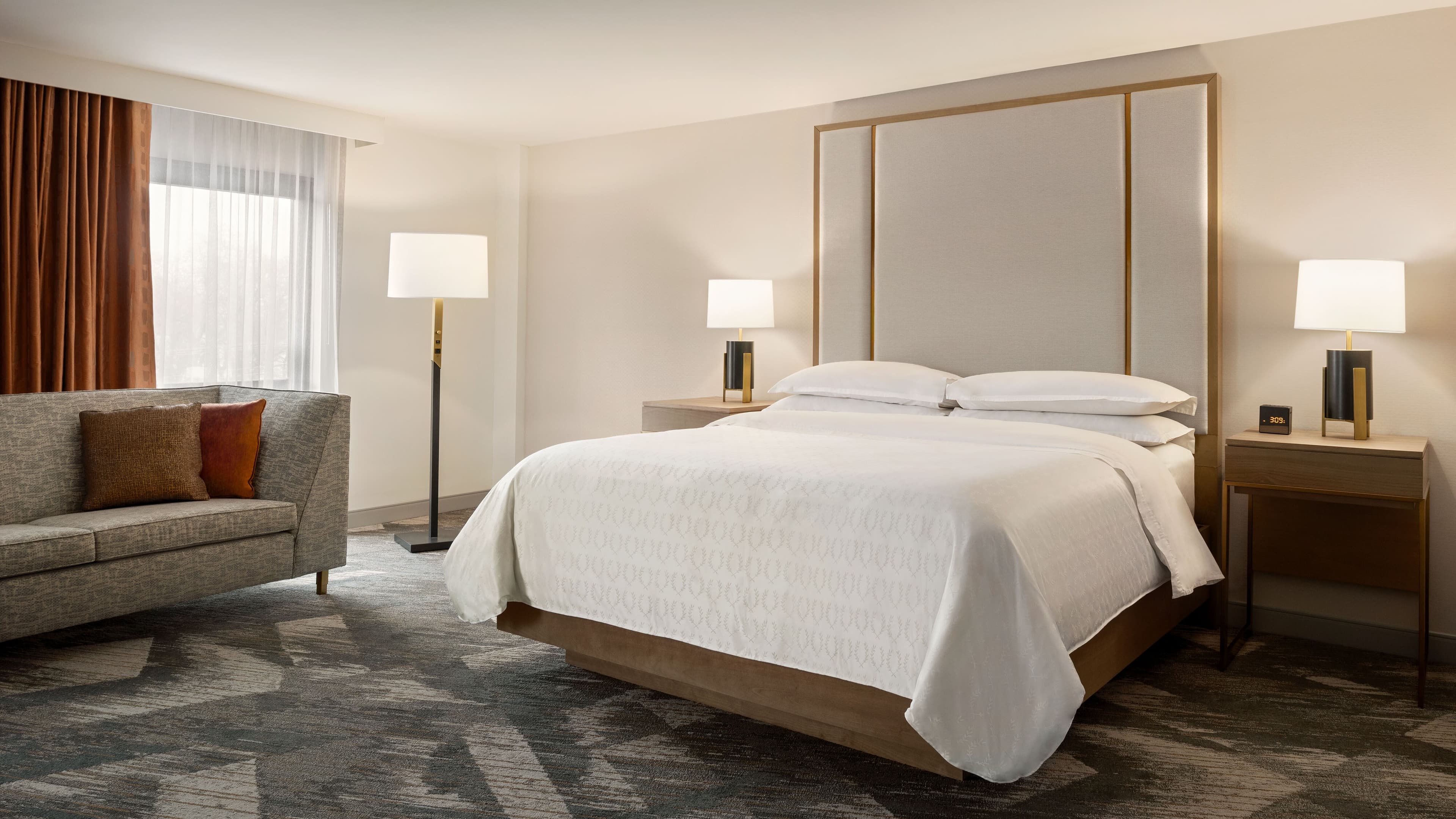 Sheraton Madison Hotel - Image 2