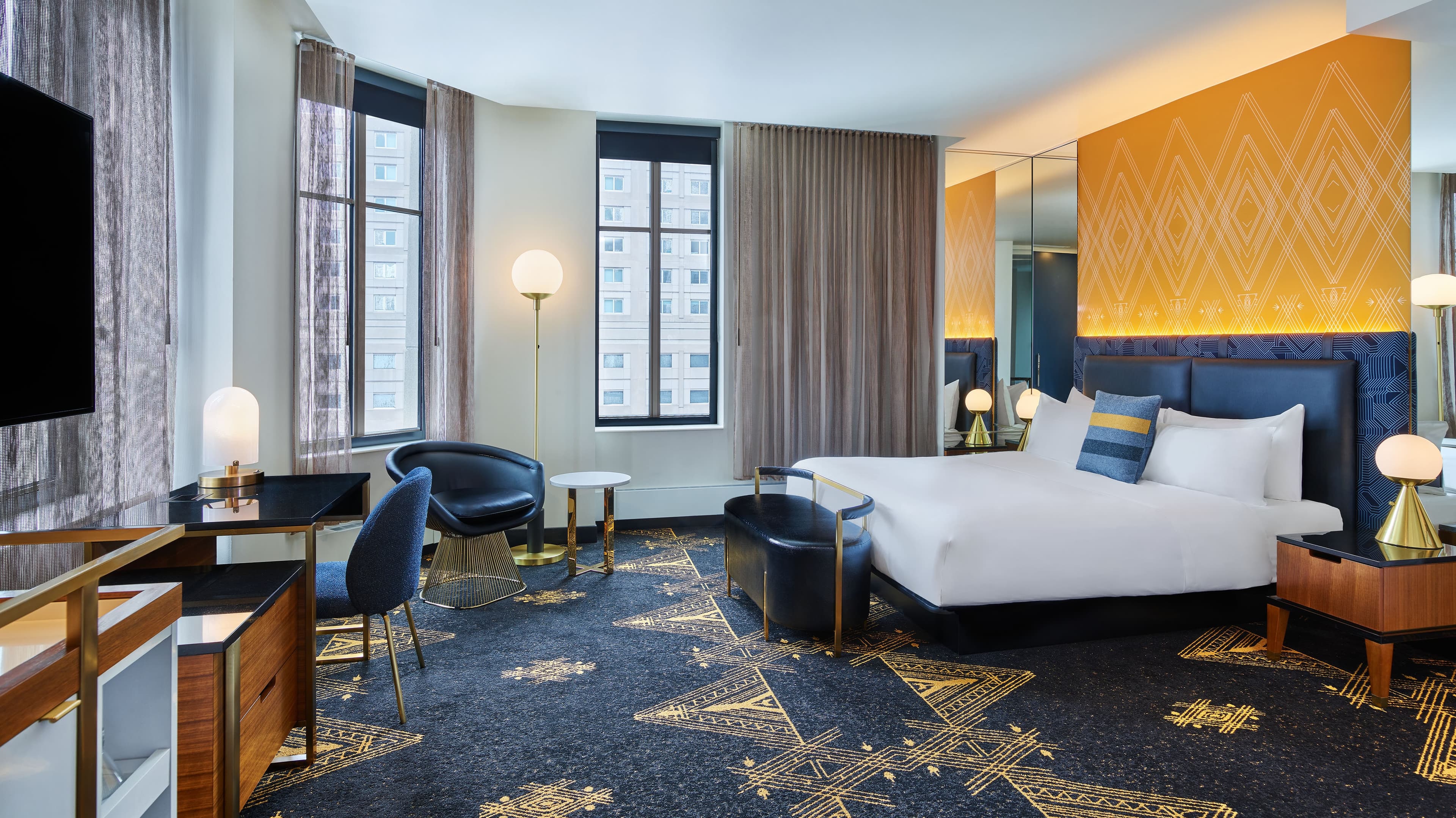 W Minneapolis - The Foshay - Image 2