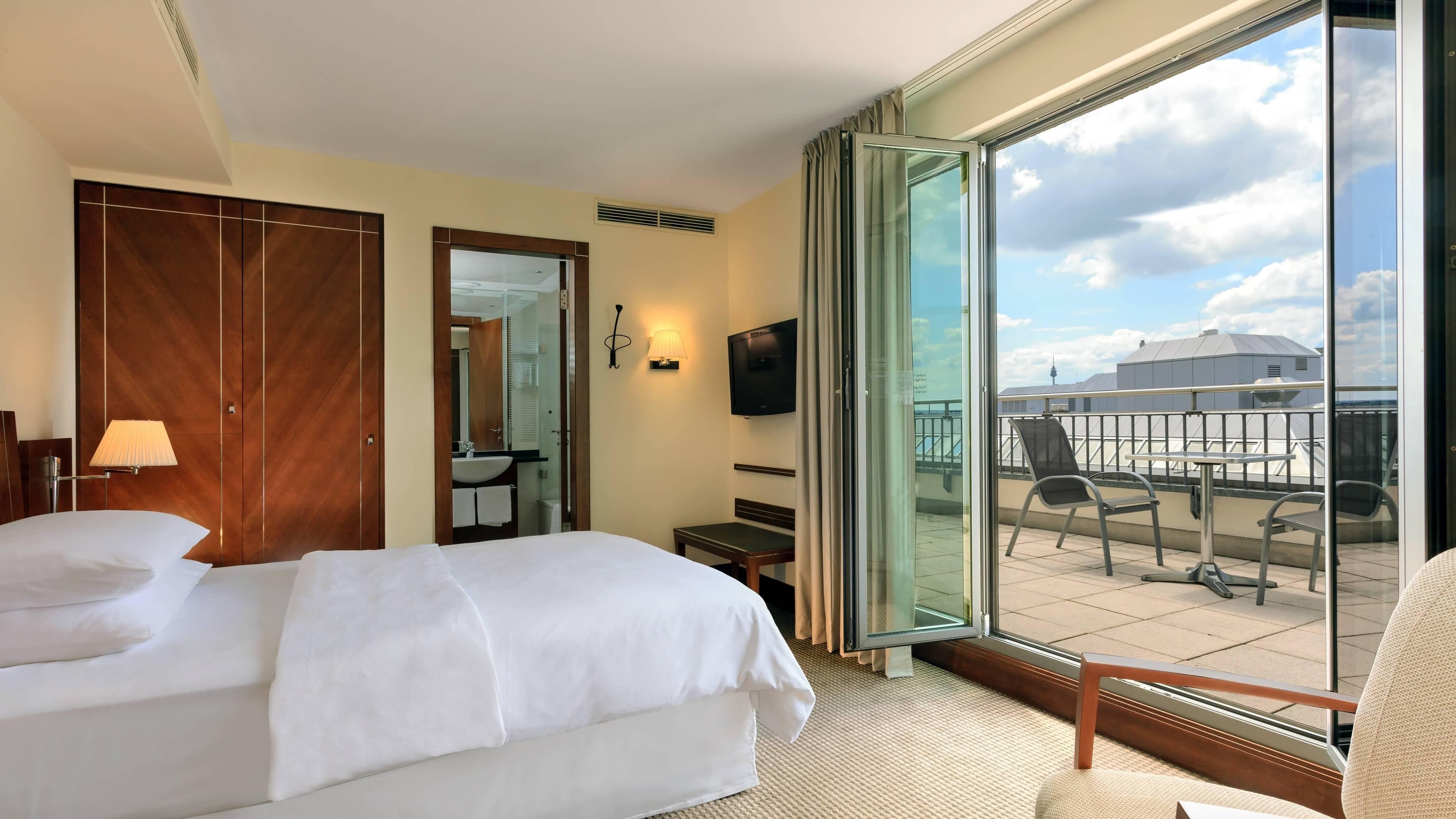 Classic Room - Image 1