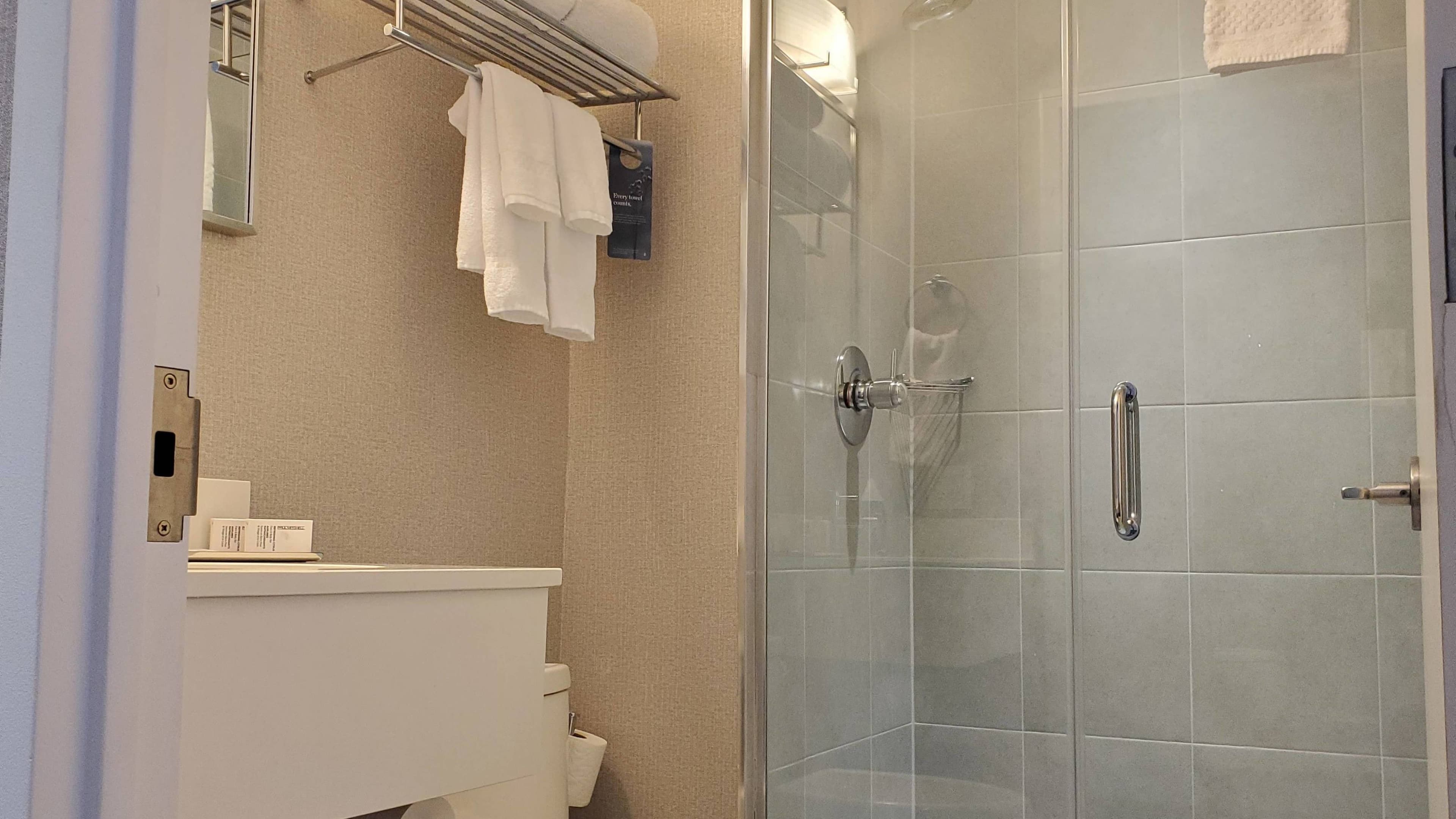 Double Guest Room - Image 2