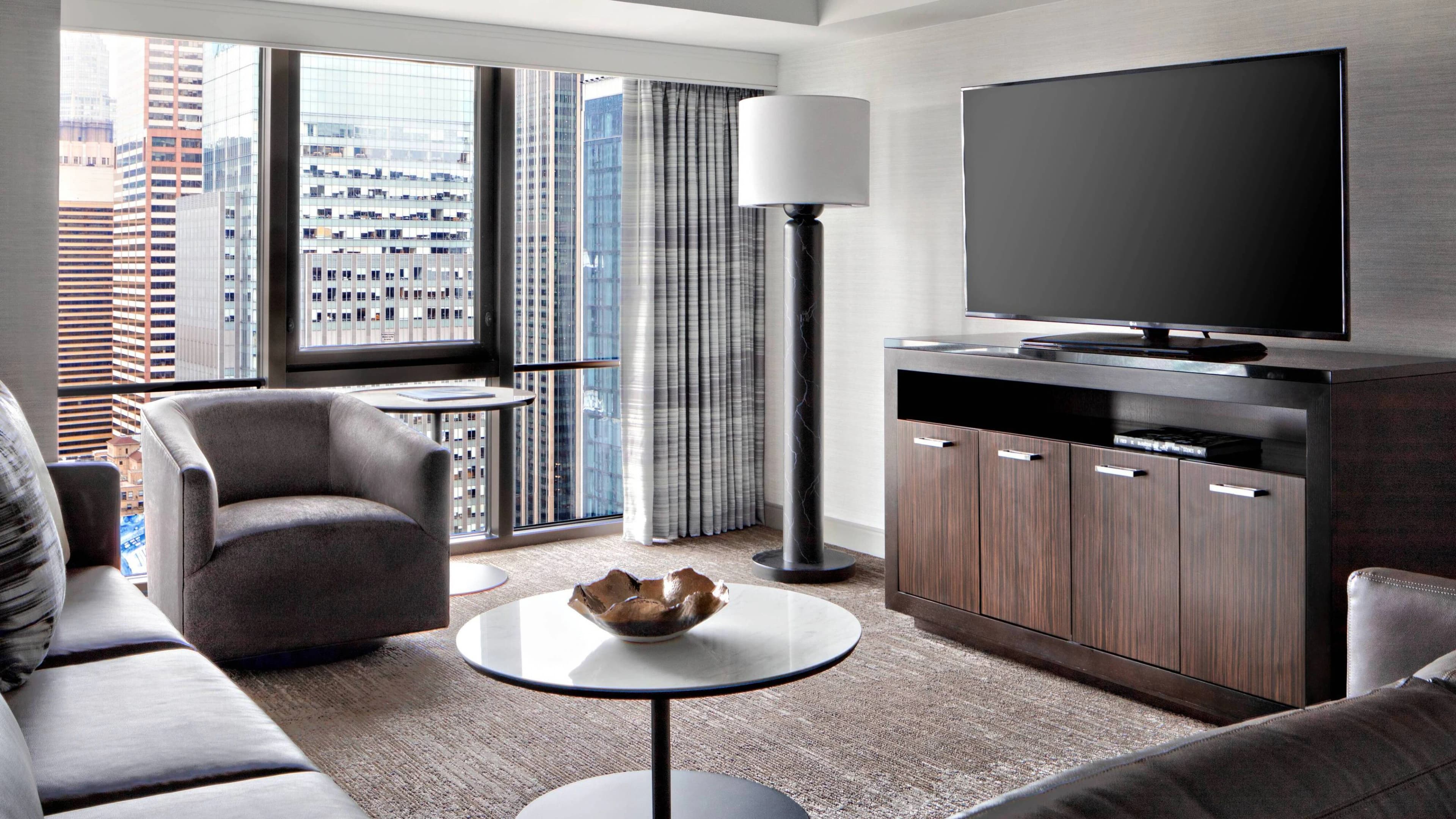 King Suite - Image 1