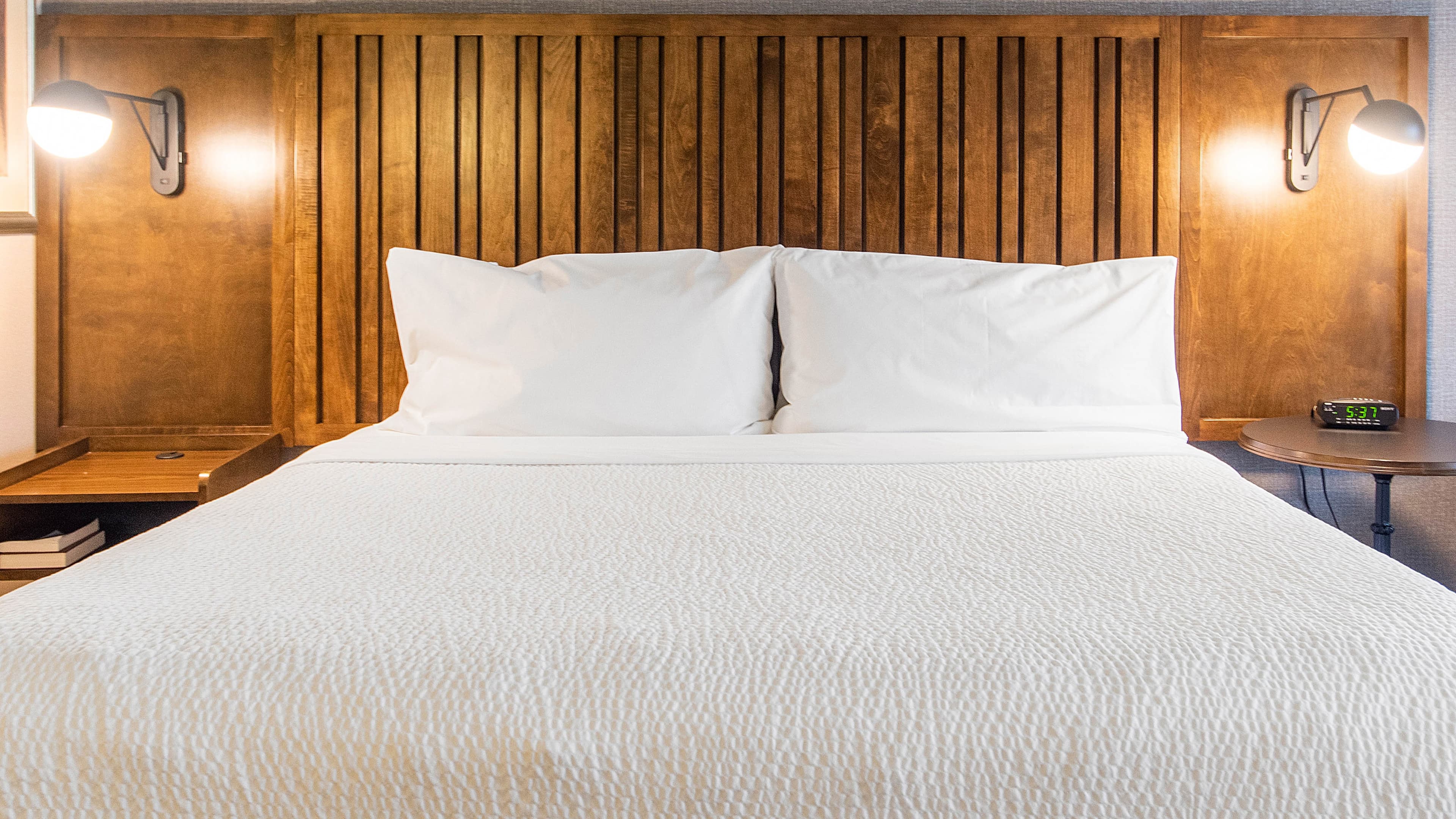 Four Points by Sheraton Melville Long Island - Image 5