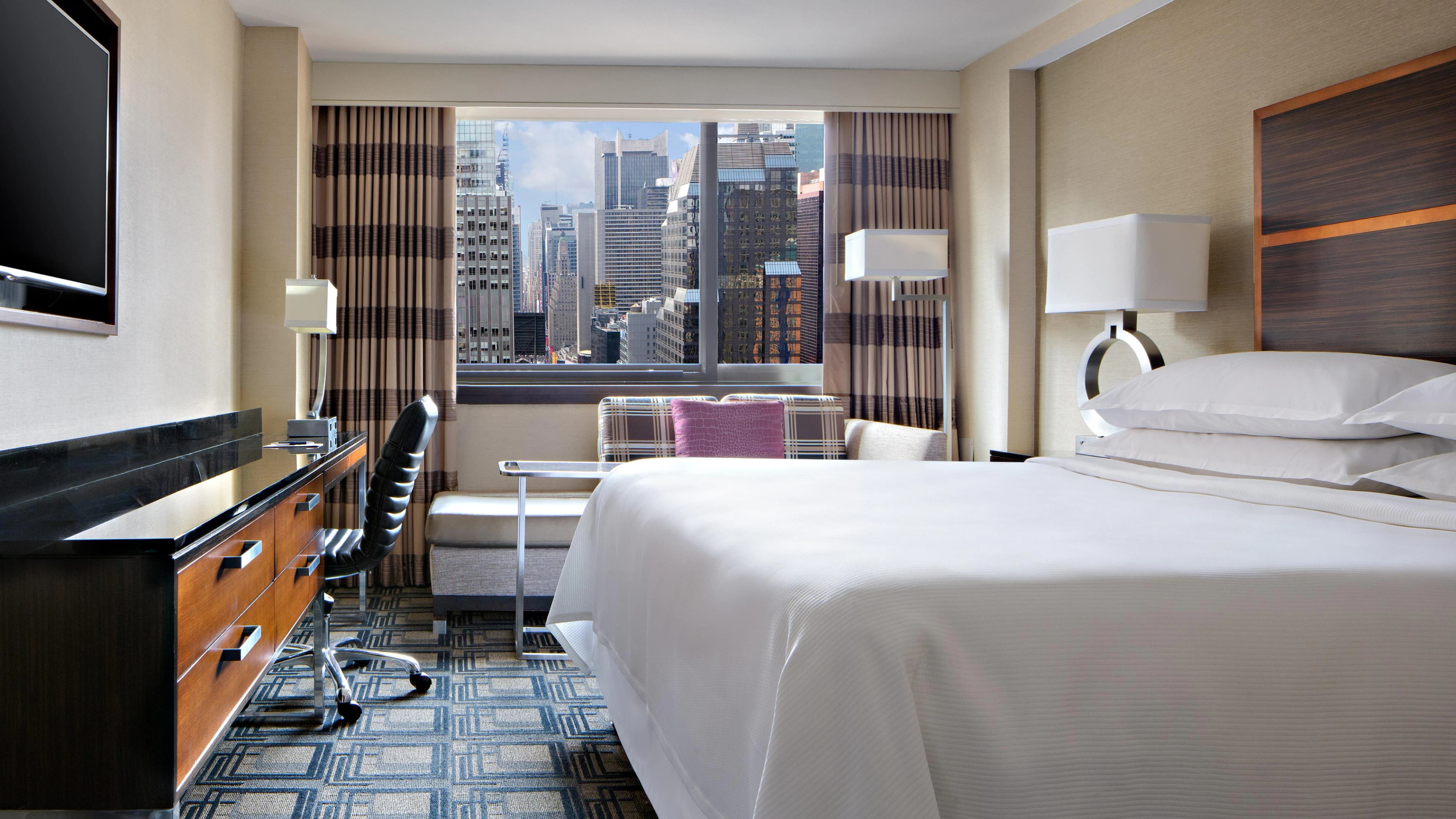 Sheraton New York Times Square Hotel - Image 2