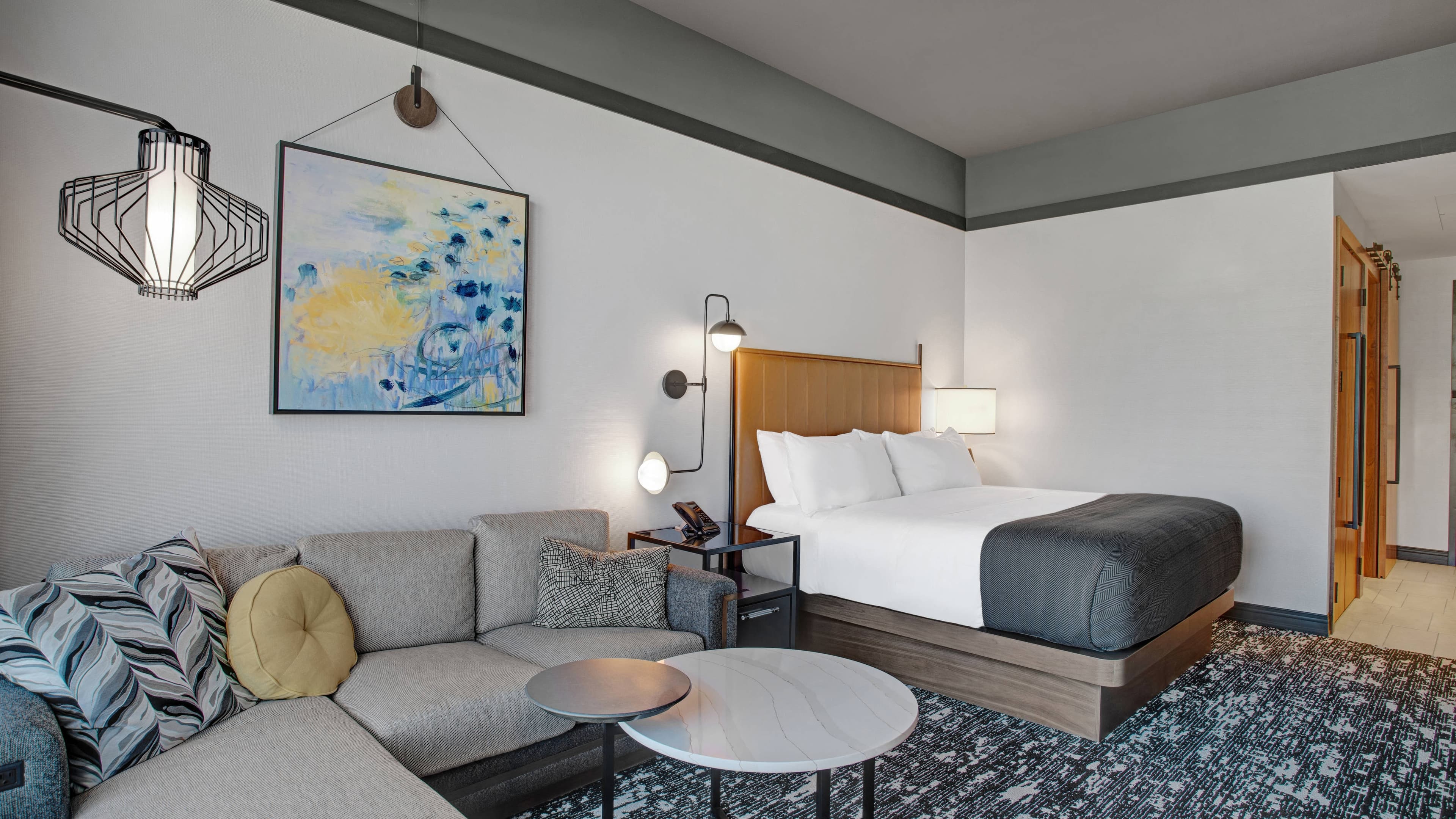 Industrious King - Image 4