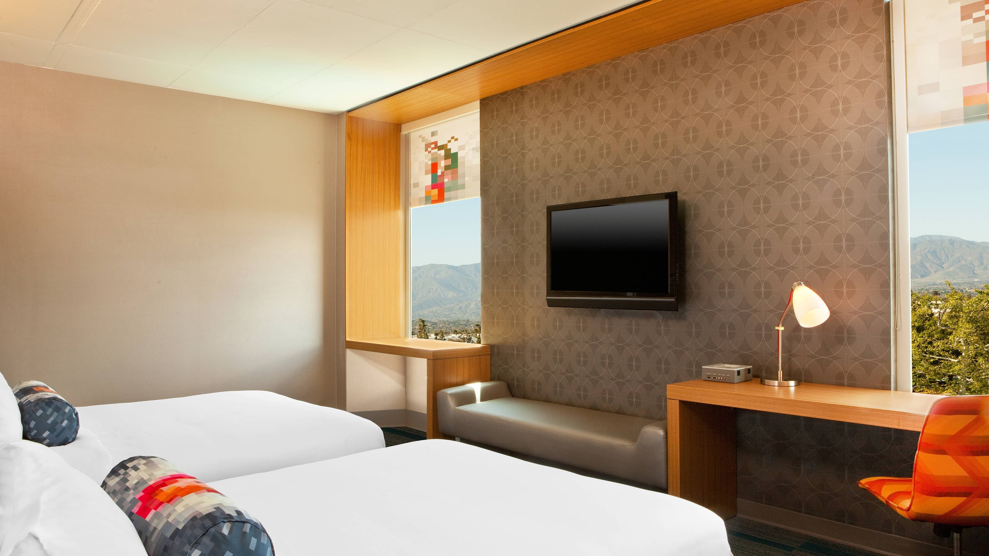 Aloft Ontario-Rancho Cucamonga - Image 4