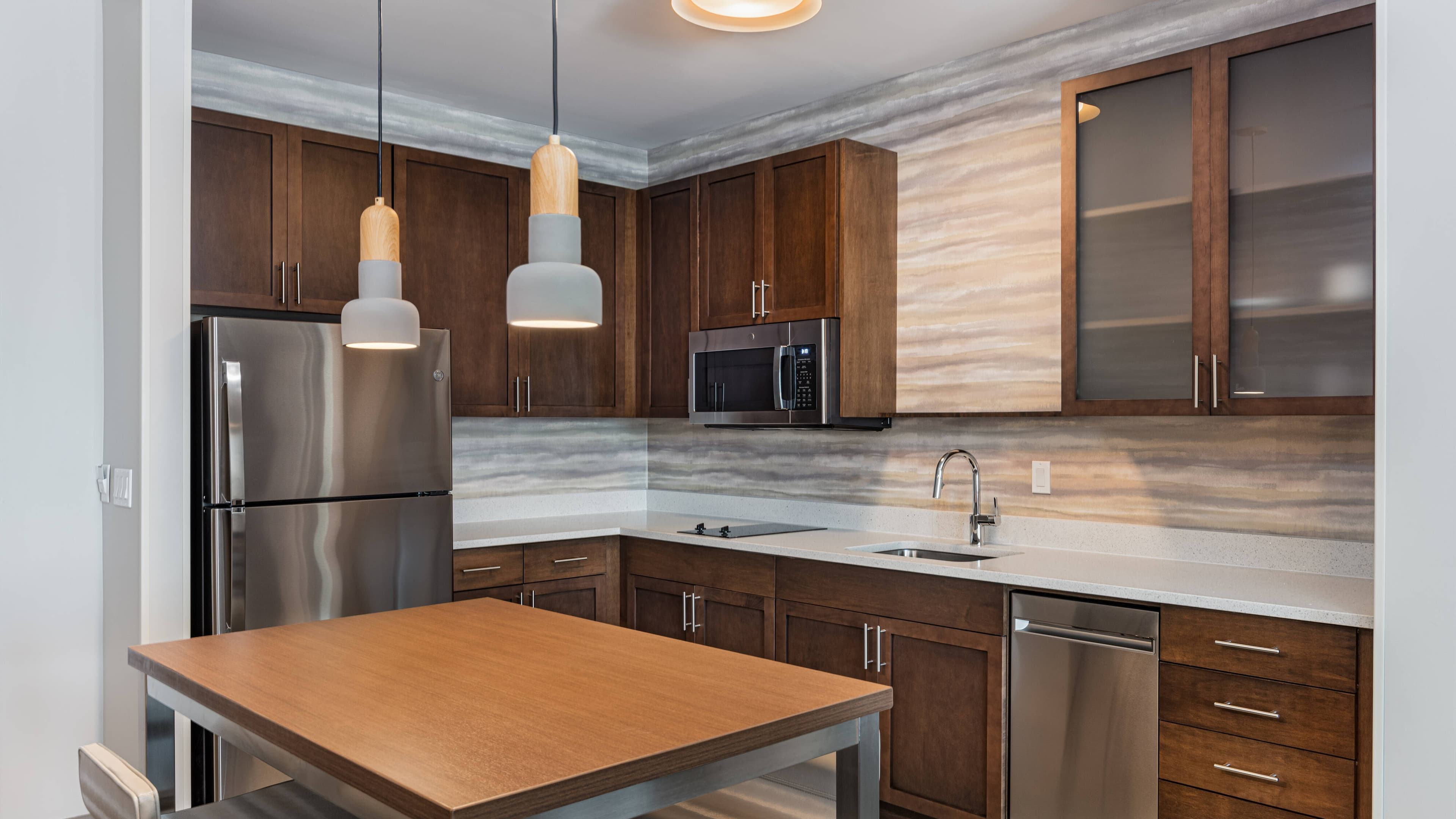 1 Bedroom Suite - Image 3