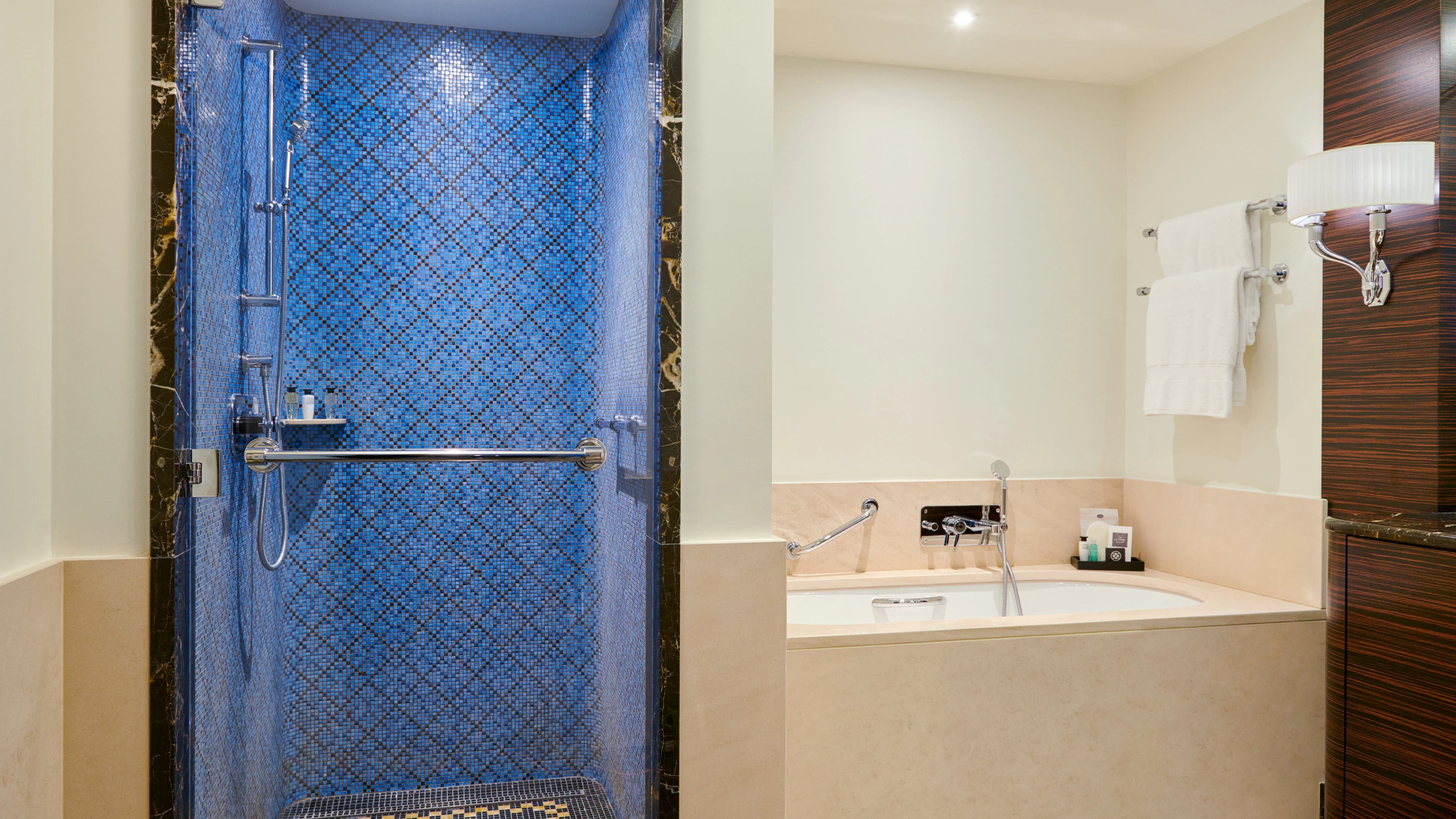 Macassar Suite - Image 16