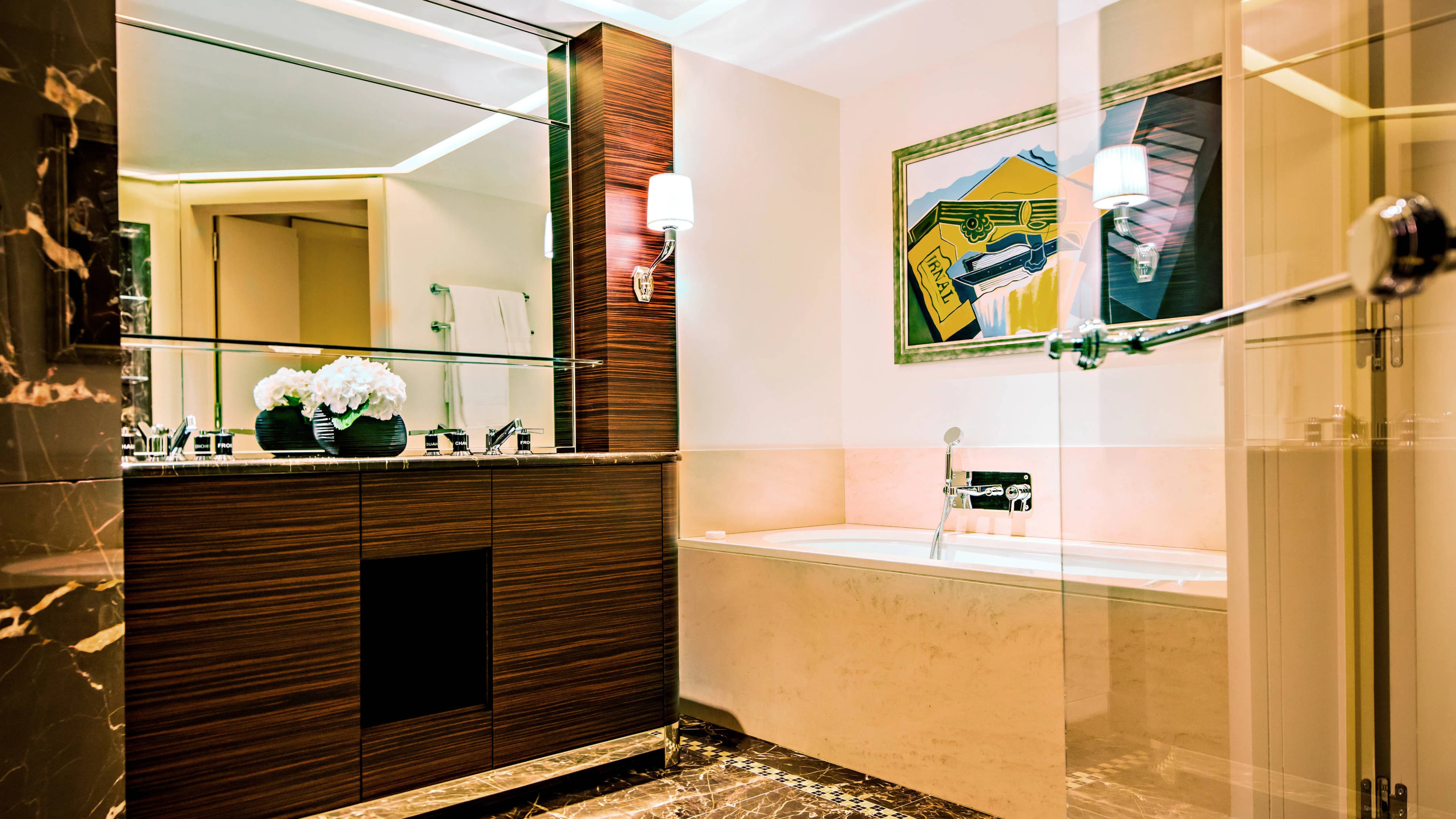 Macassar Suite - Image 15