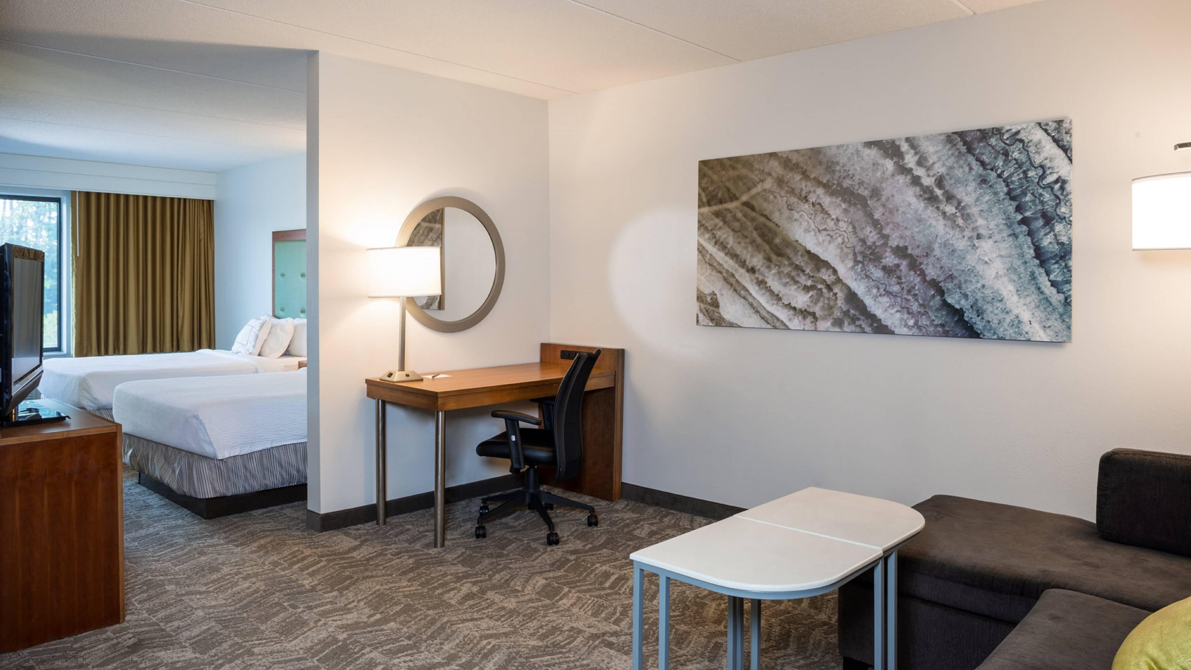 Double Bed Suite - Image 1