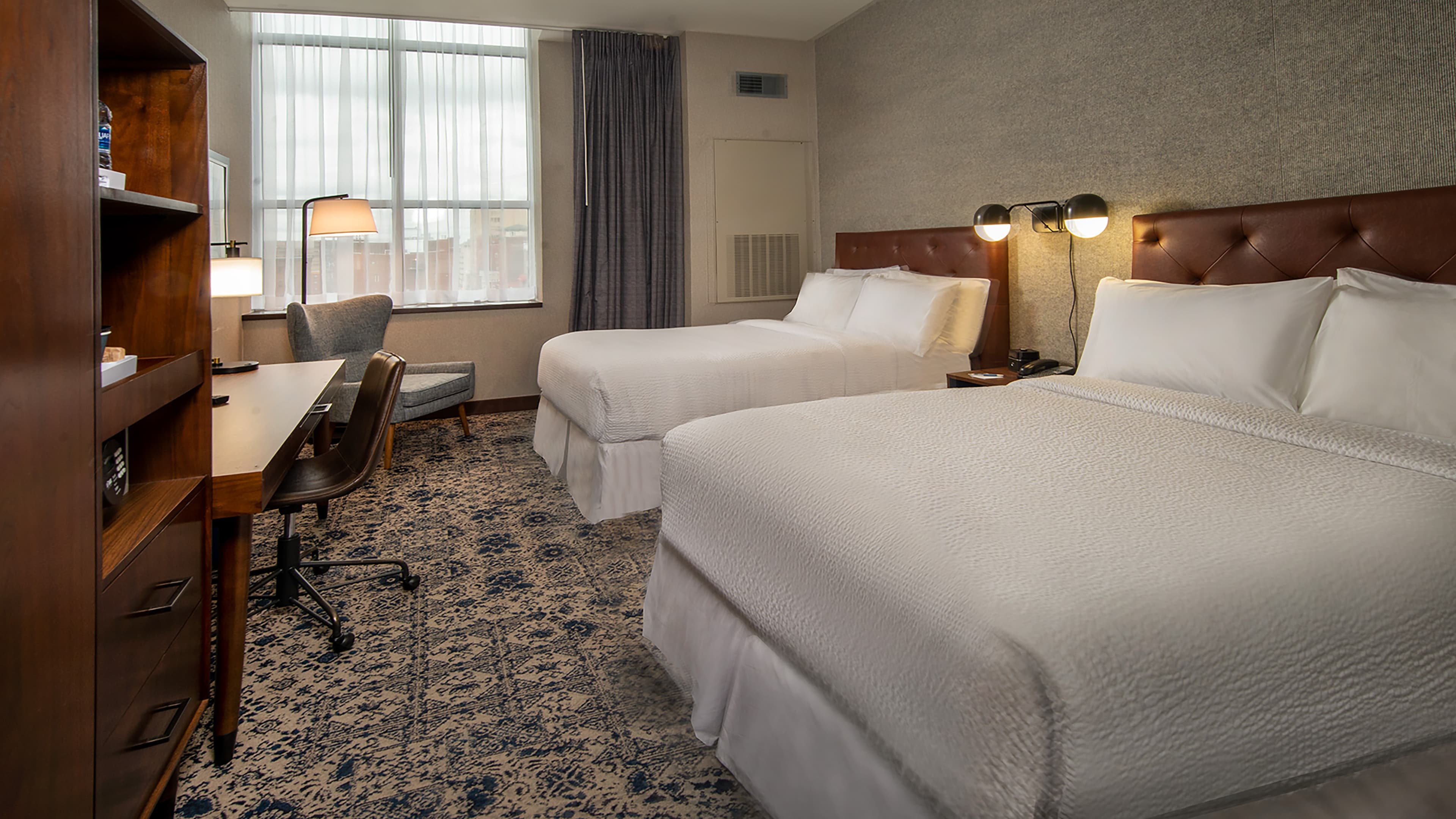 Traditional Standard - Image 2