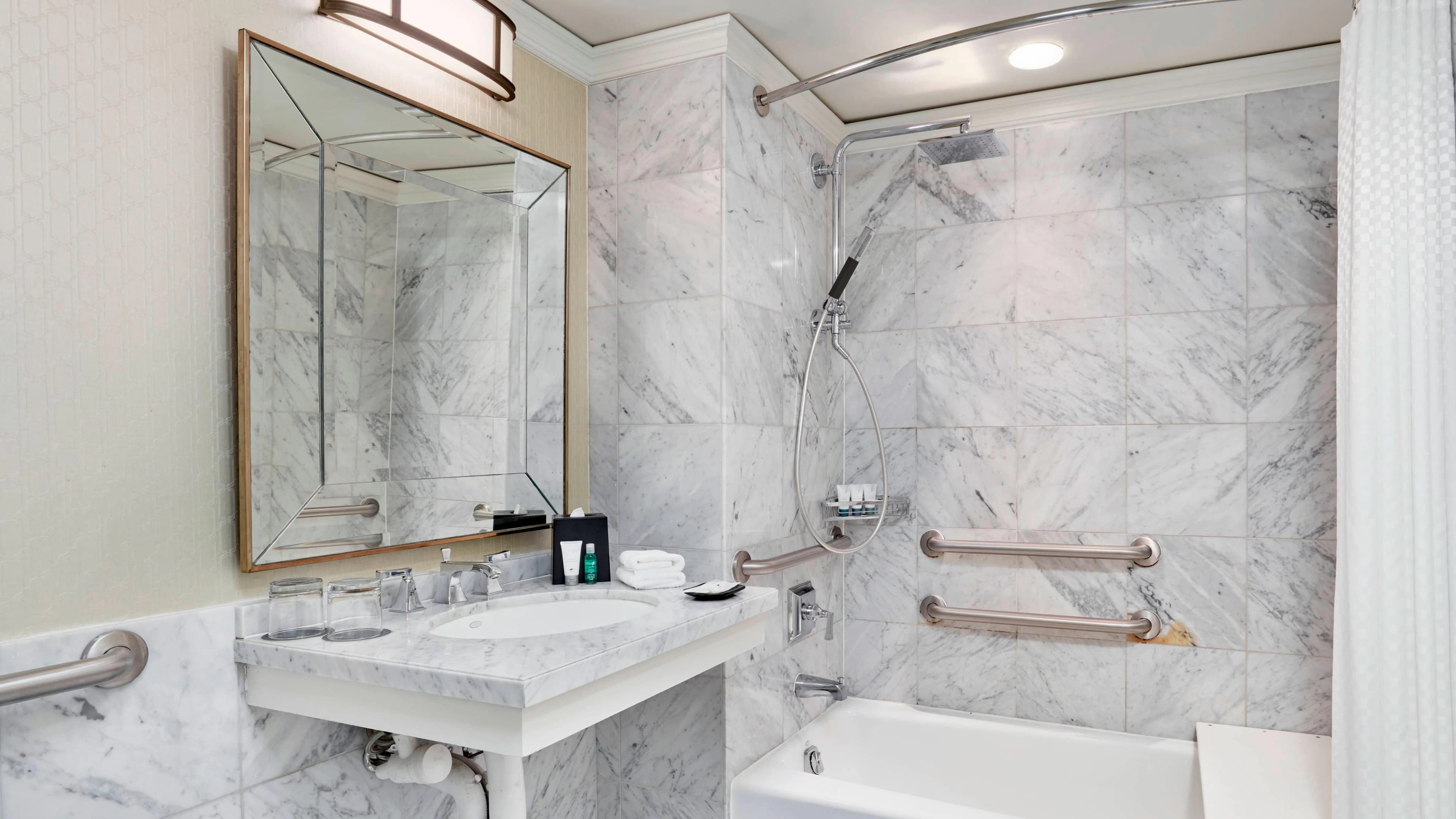 The Westin Philadelphia - Image 4