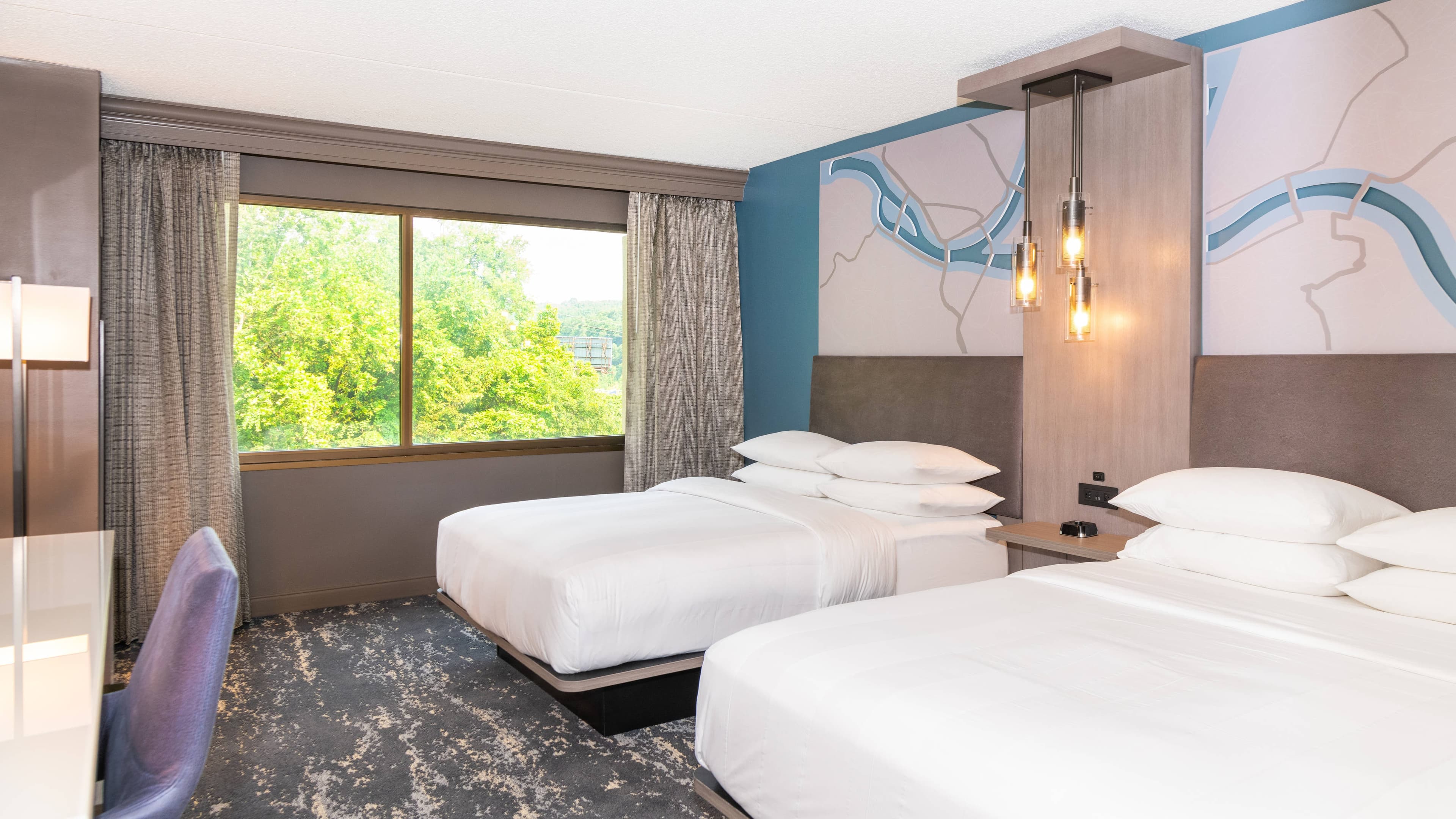 Pittsburgh Airport Marriott - Image 2