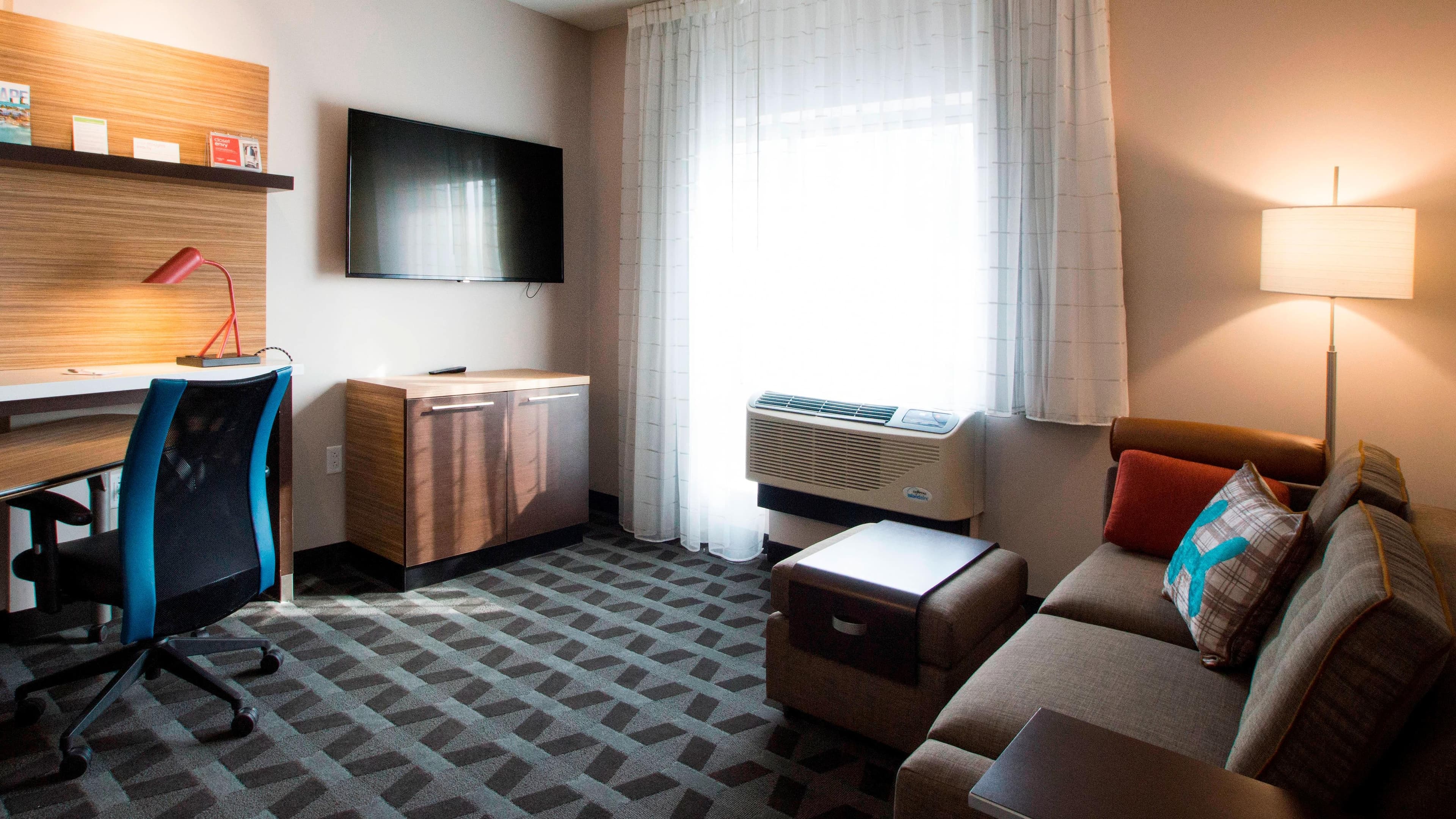 TownePlace Suites Pittsburgh Cranberry Township - Image 2