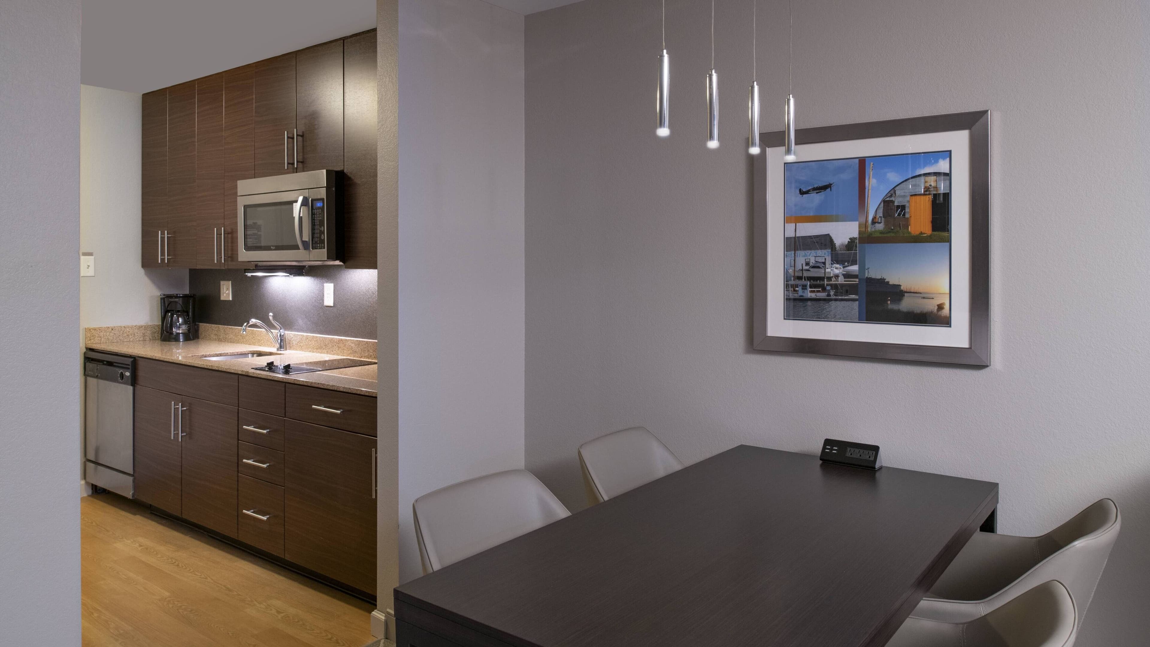 TownePlace Suites Providence North Kingstown - Image 5