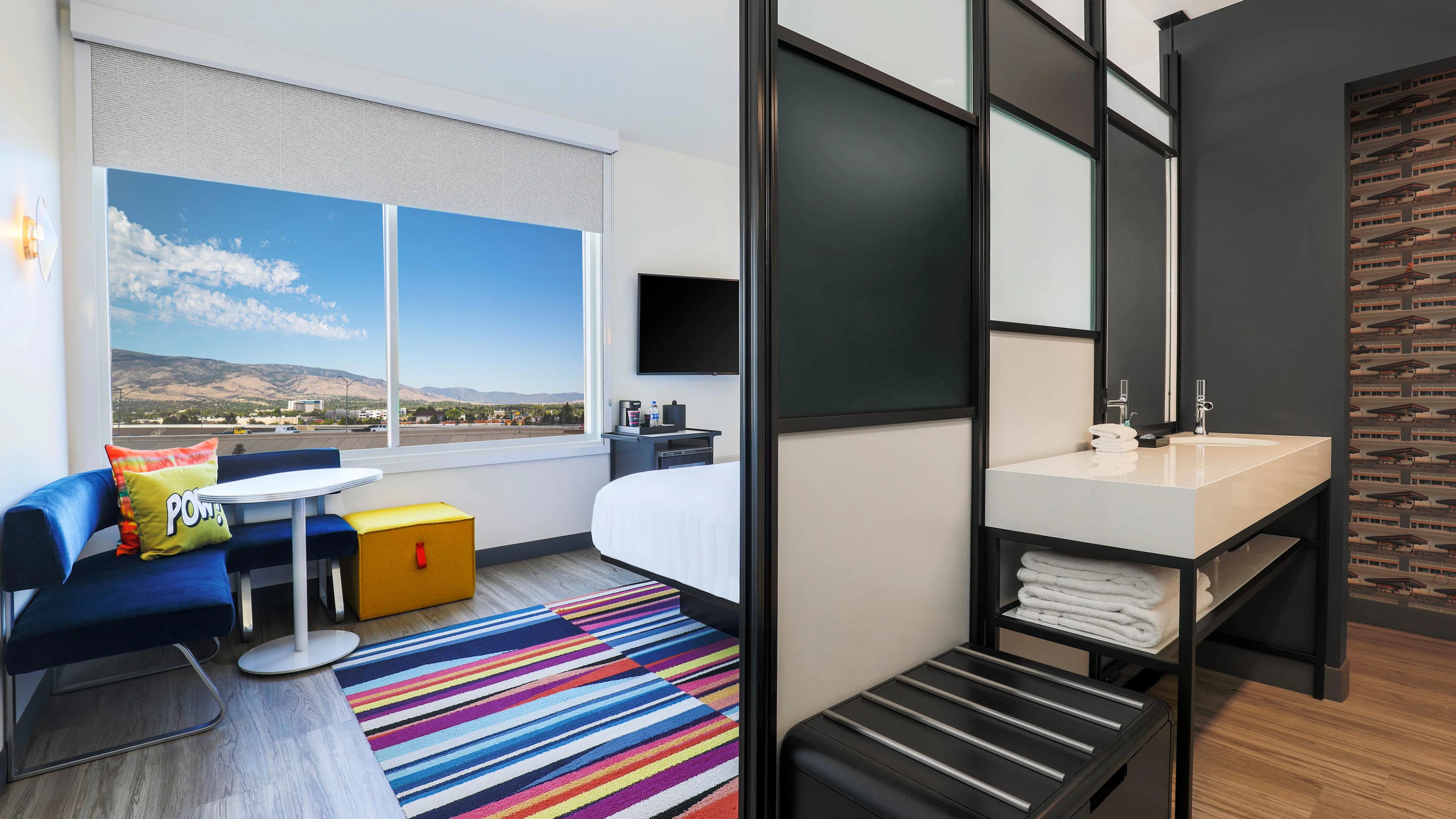 Aloft Reno-Tahoe International Airport - Image 4