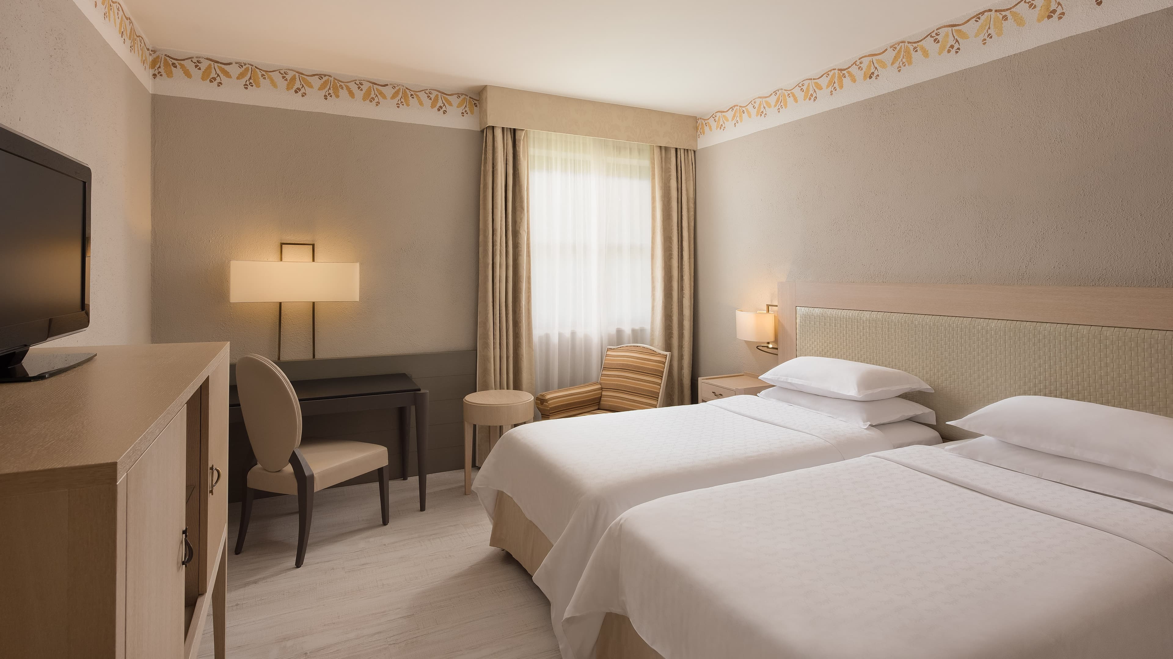 Sheraton Rome Parco de' Medici - Image 2