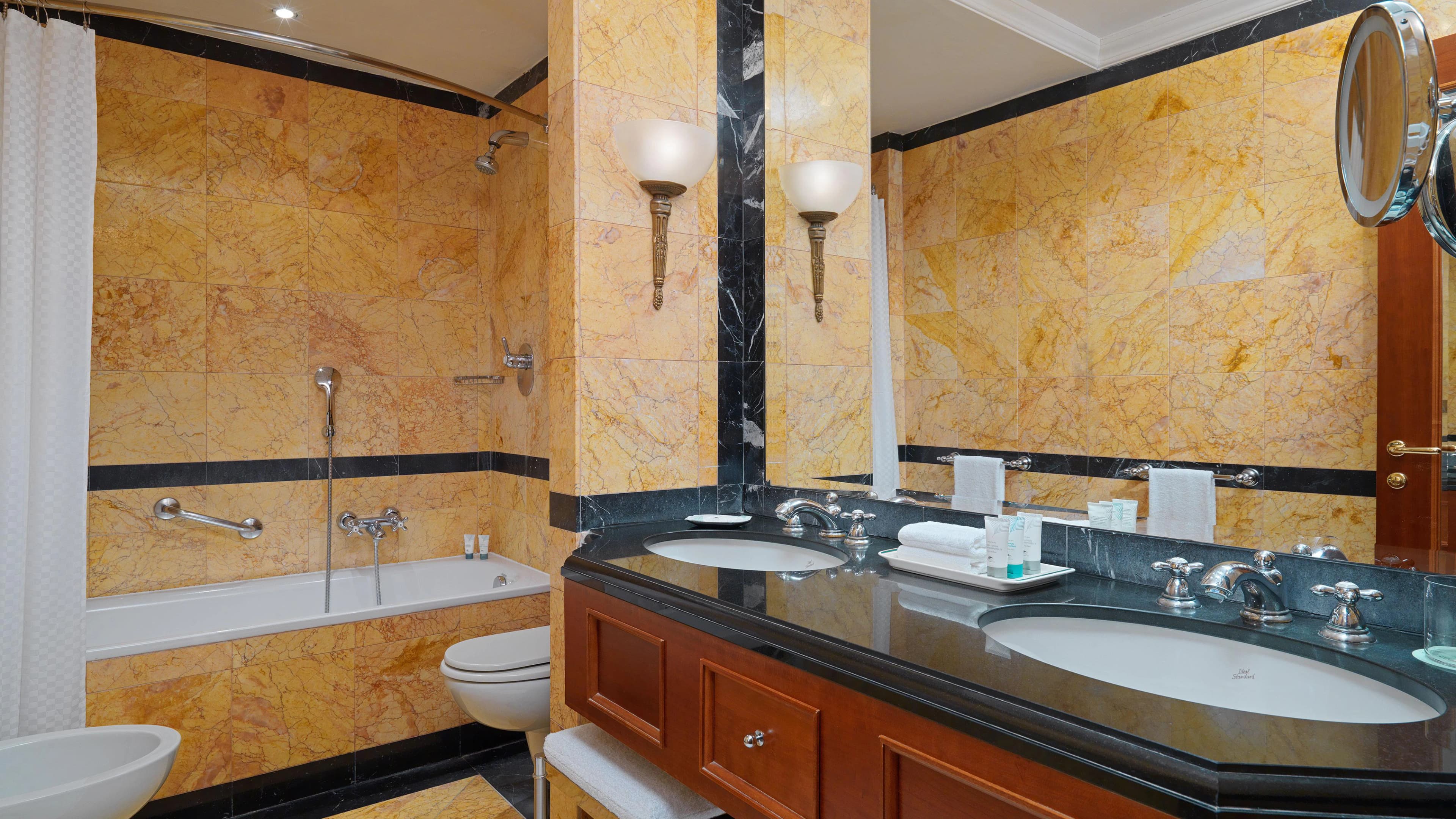 Grand Luxe - Image 5