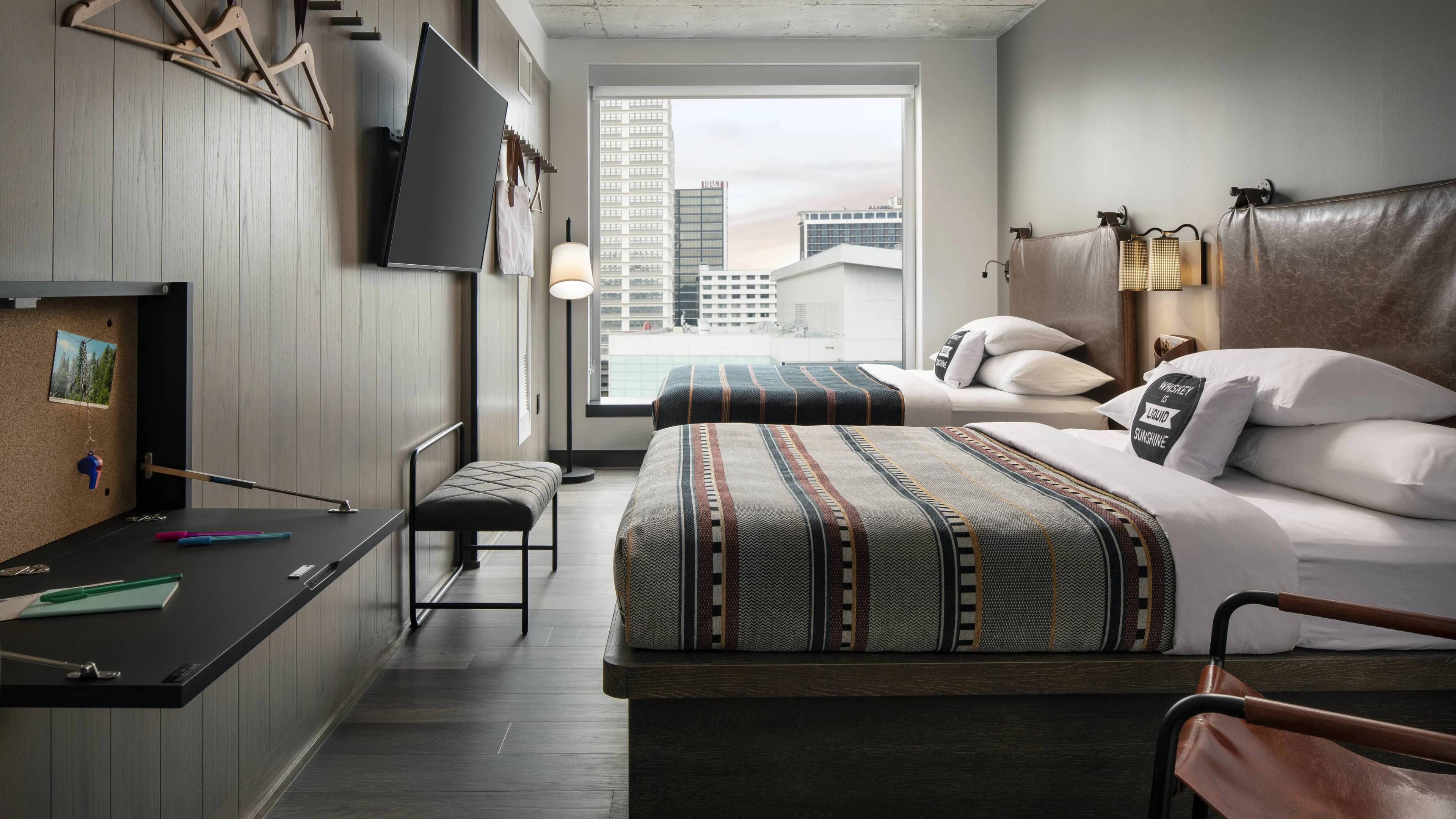 Moxy Louisville Downtown - Image 2