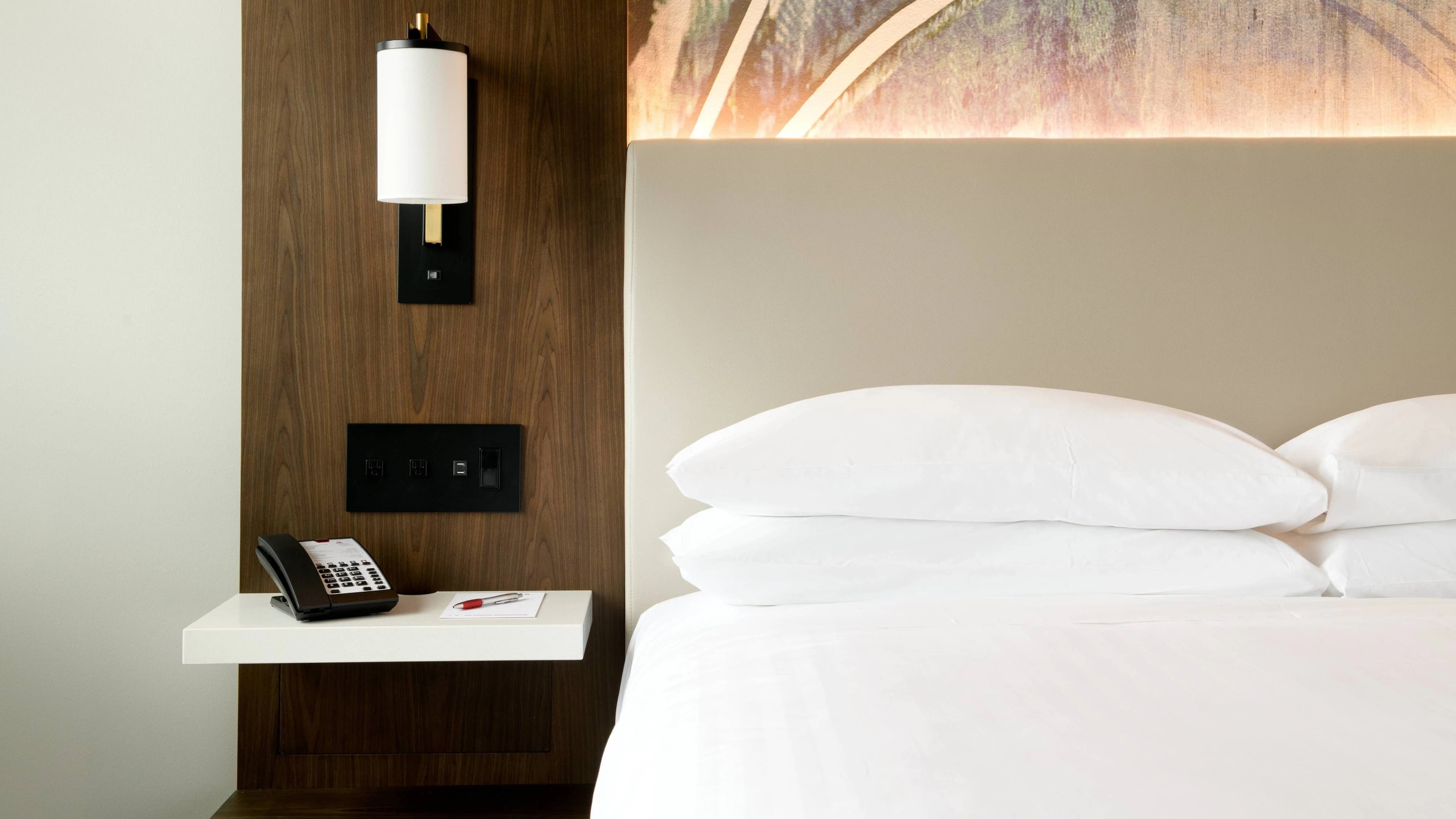 Marriott Tacoma Downtown - Image 4