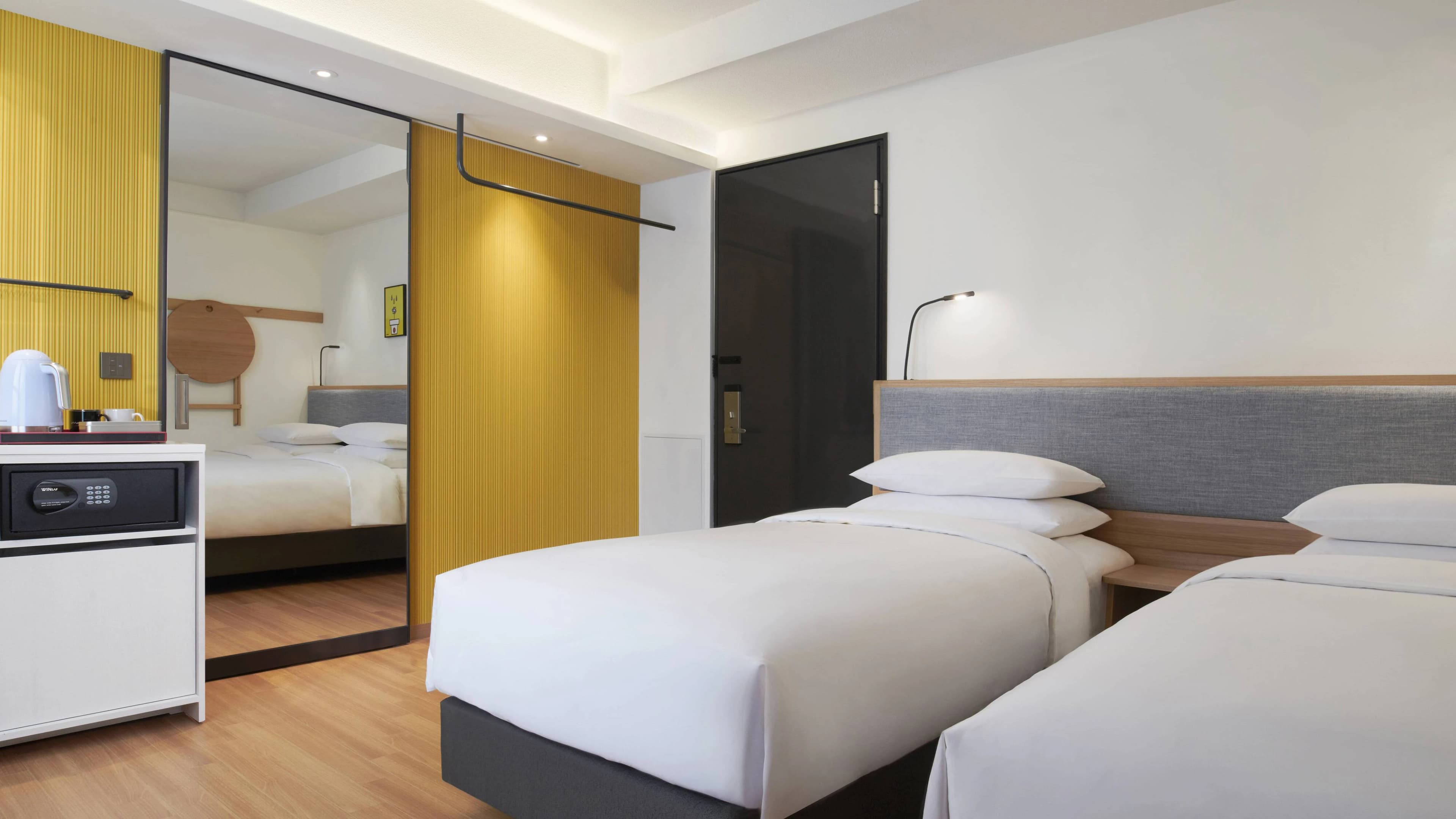 Moxy Seoul Insadong - Image 5