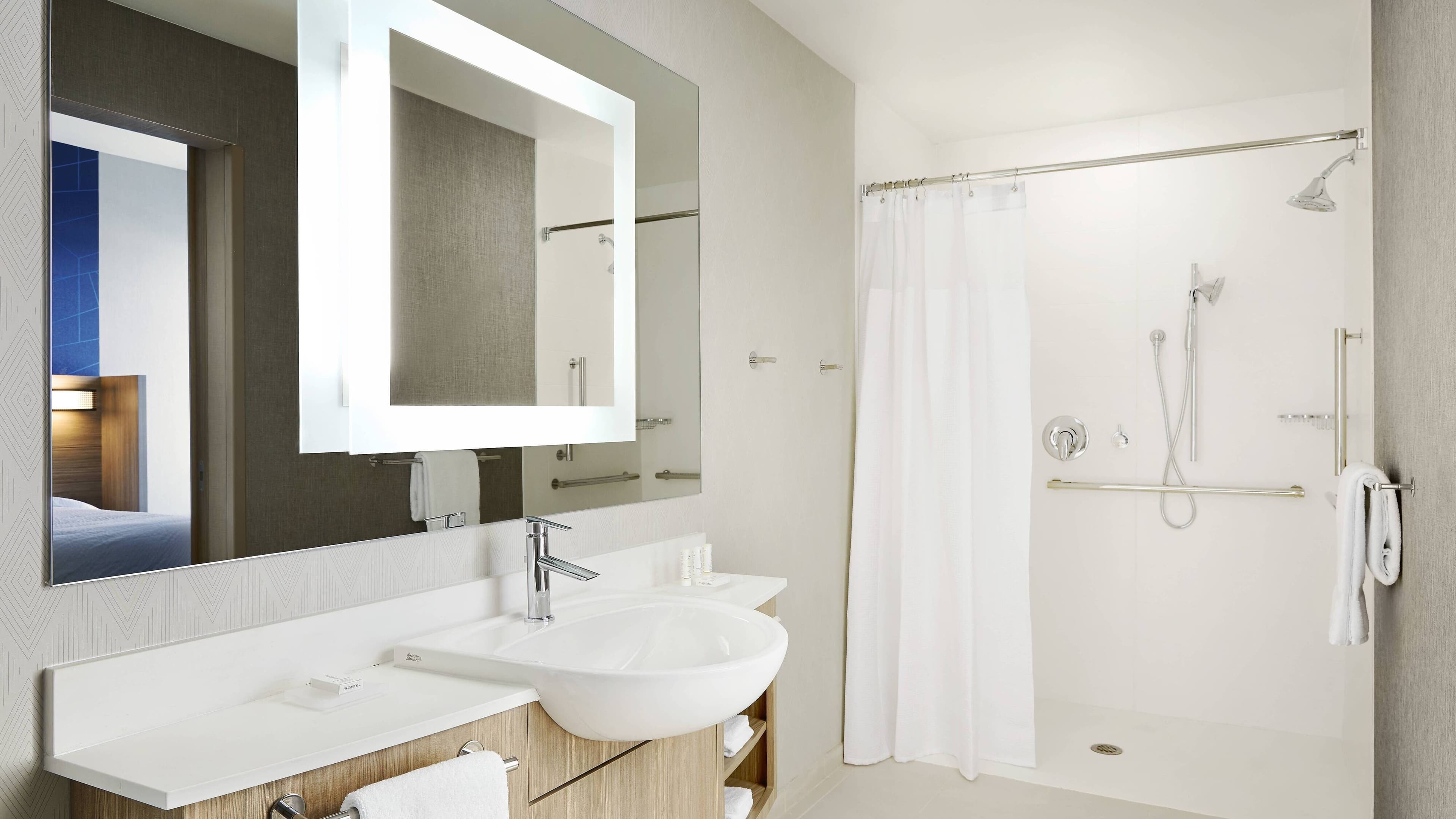 King Suite - Image 3