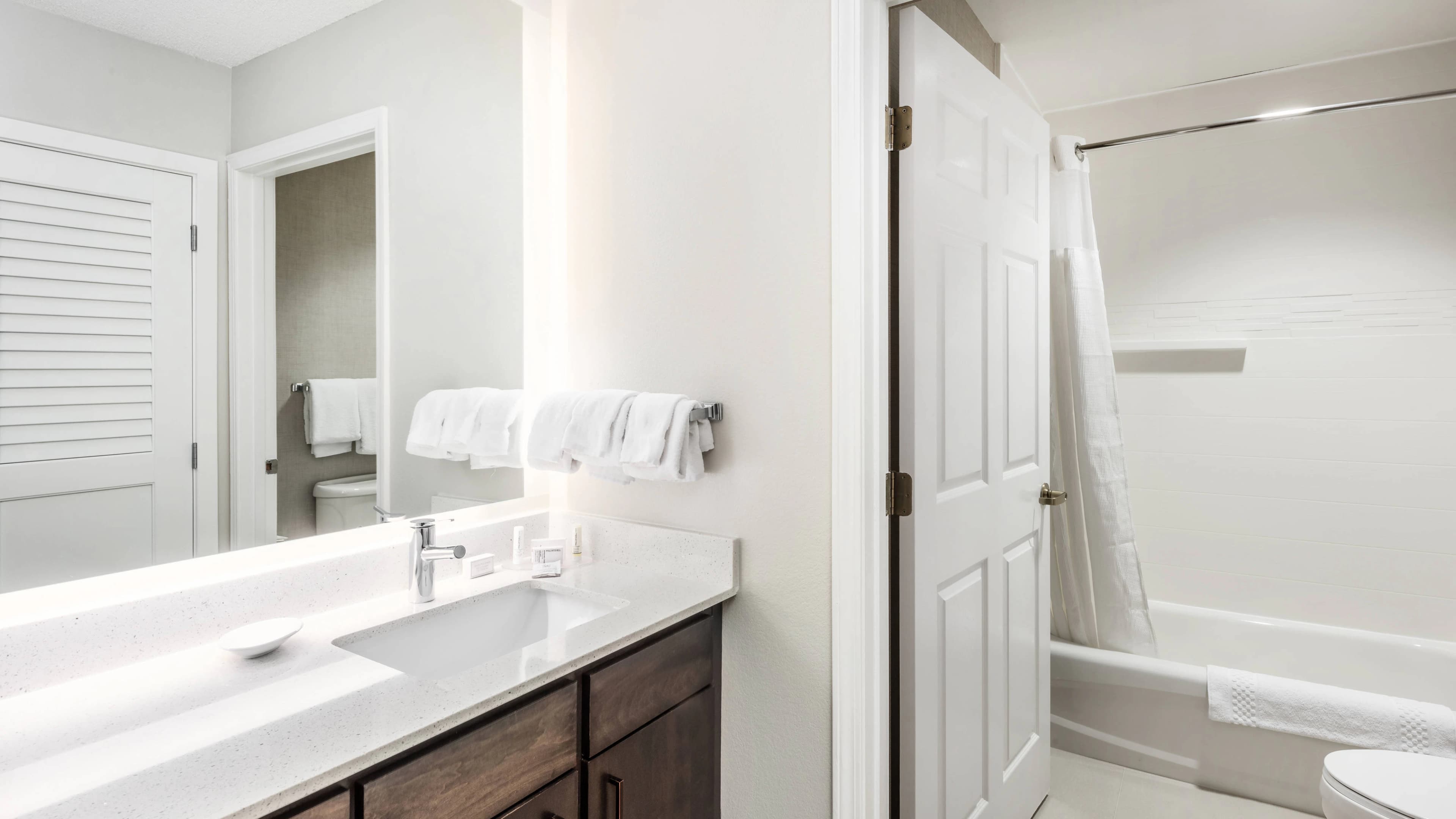 Residence Inn Springfield - Image 4