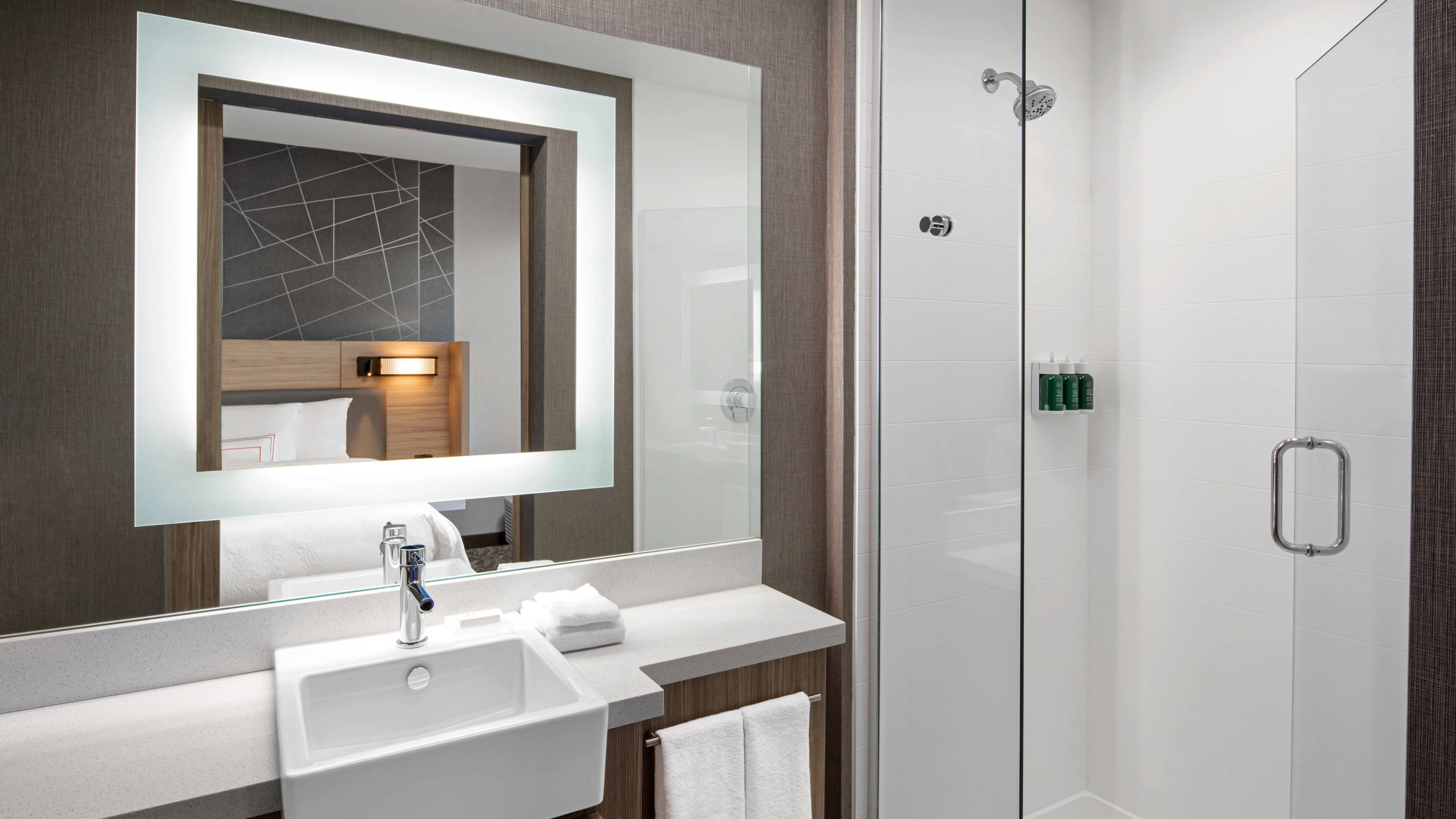 Studio Suite - Image 6