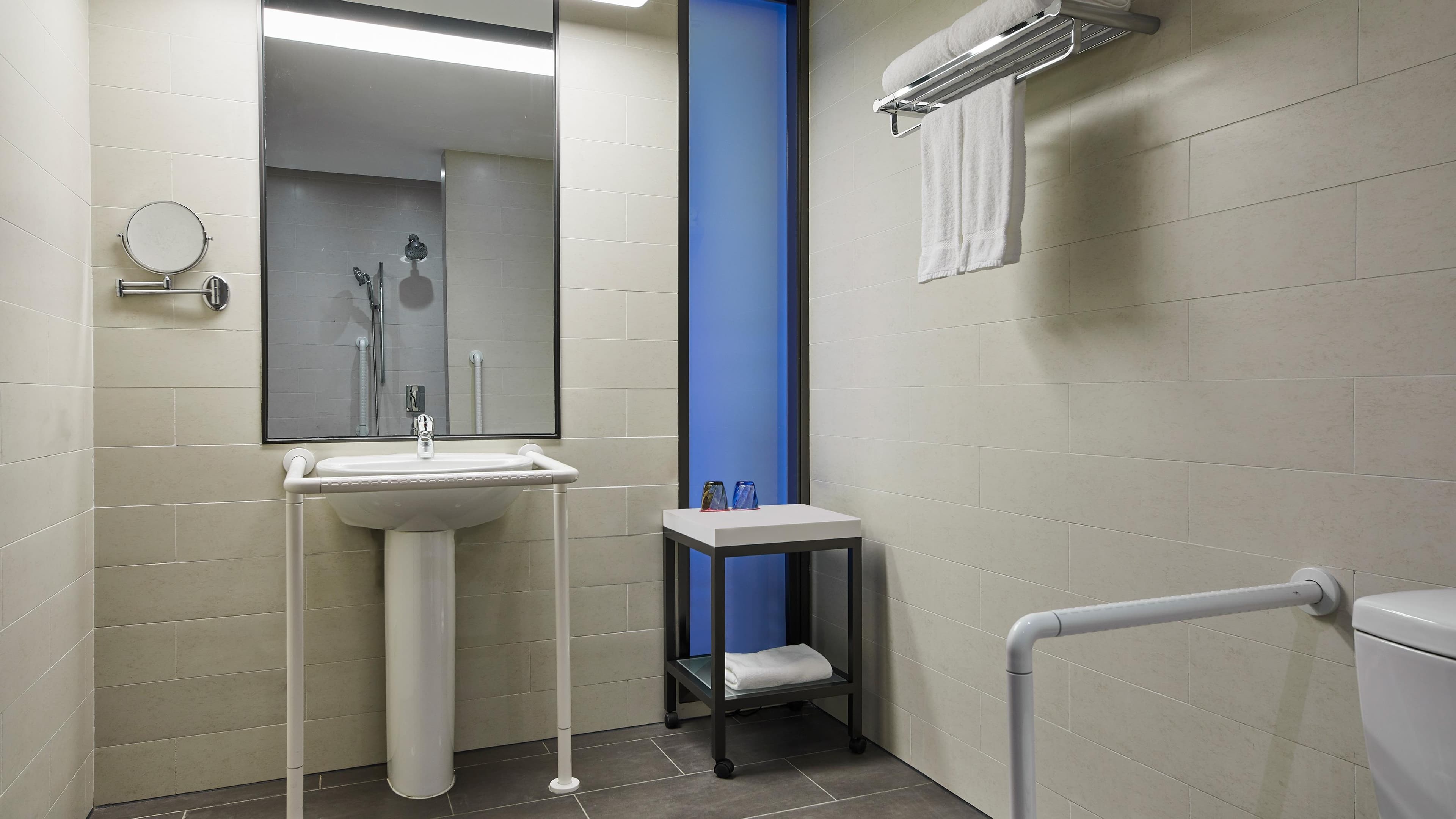 Aloft Shanghai Zhangjiang Haike - Image 5