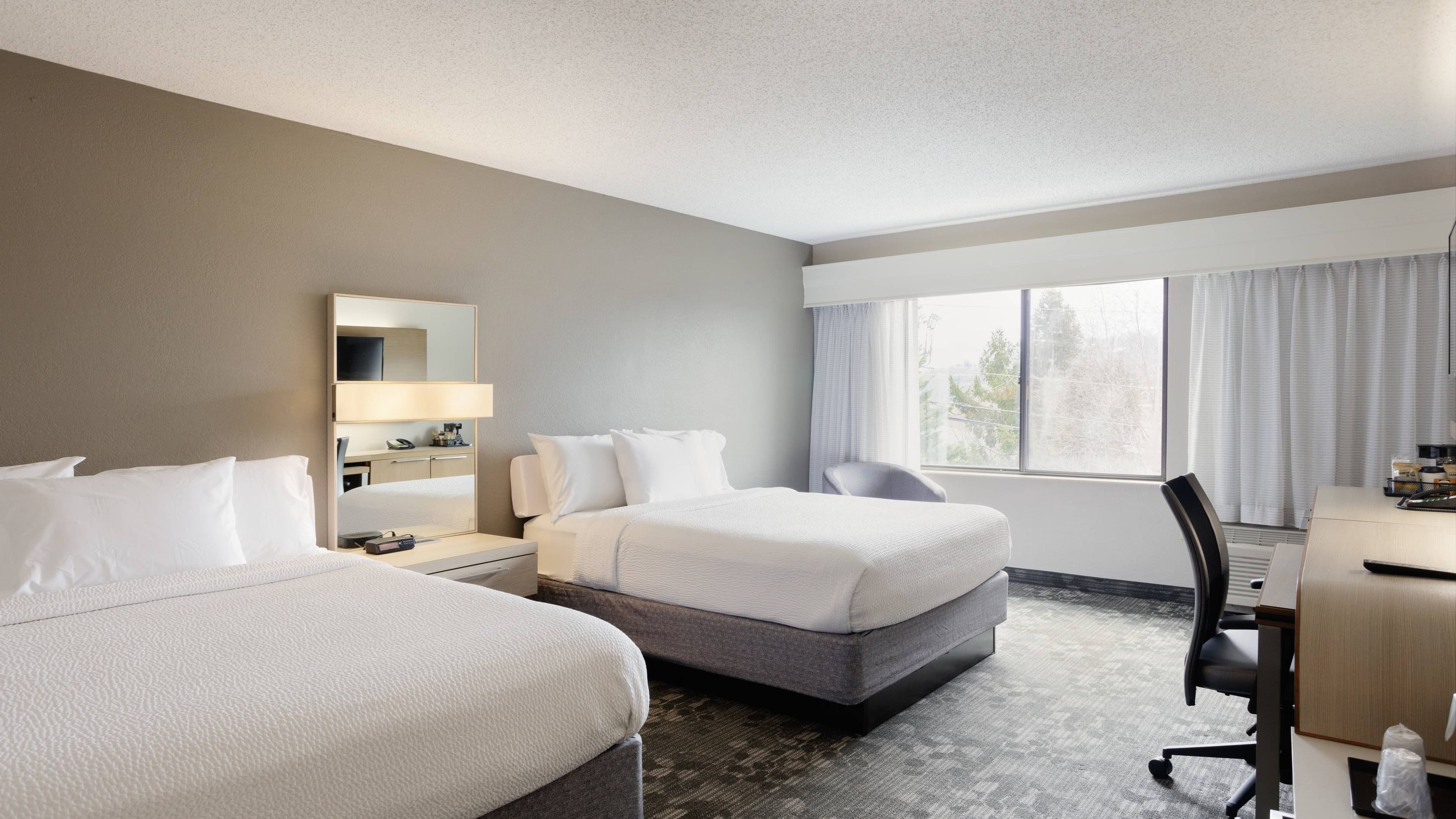 Courtyard Harrisonburg - Image 3