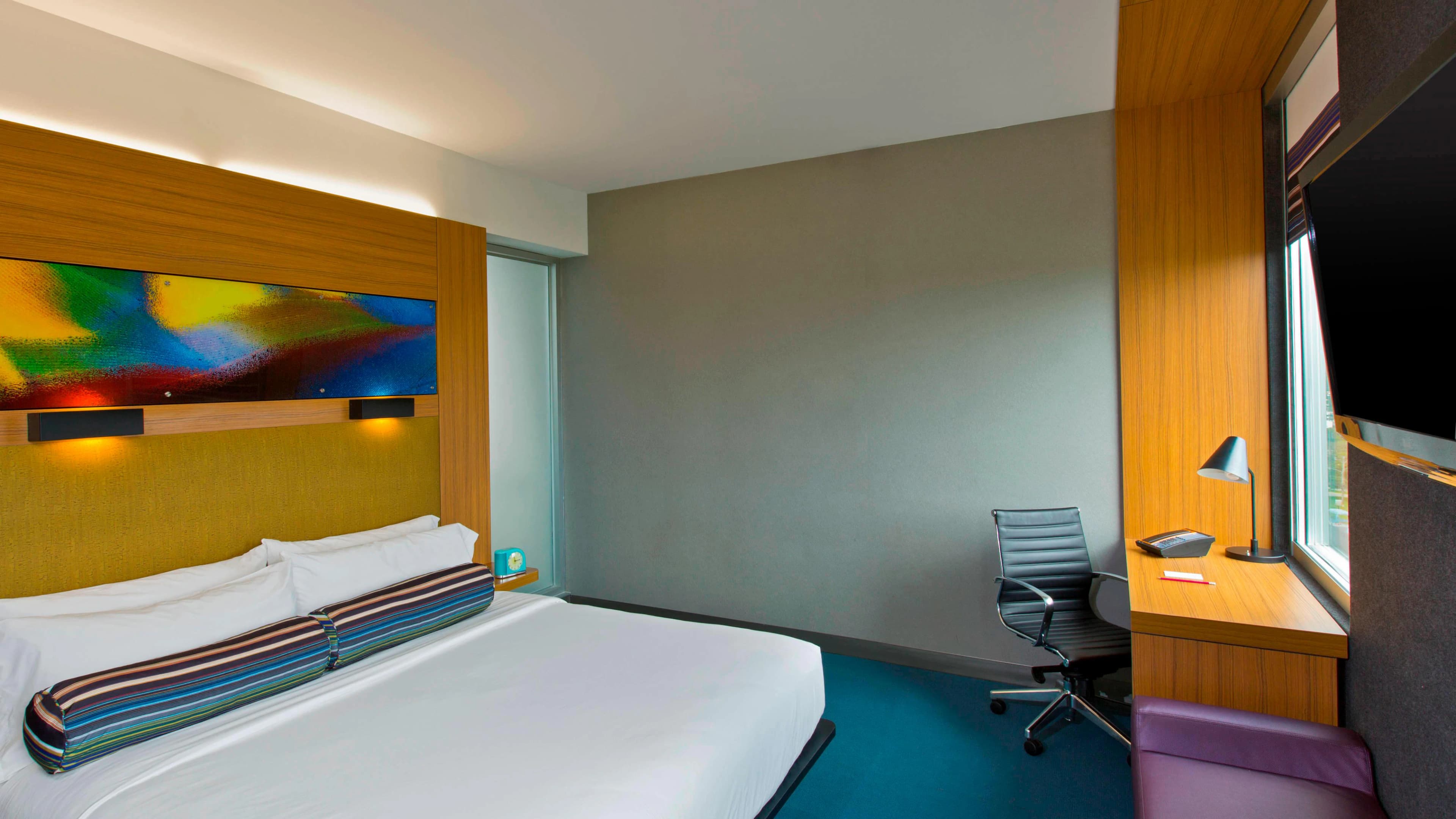Aloft San Jose Hotel, Costa Rica - Image 3
