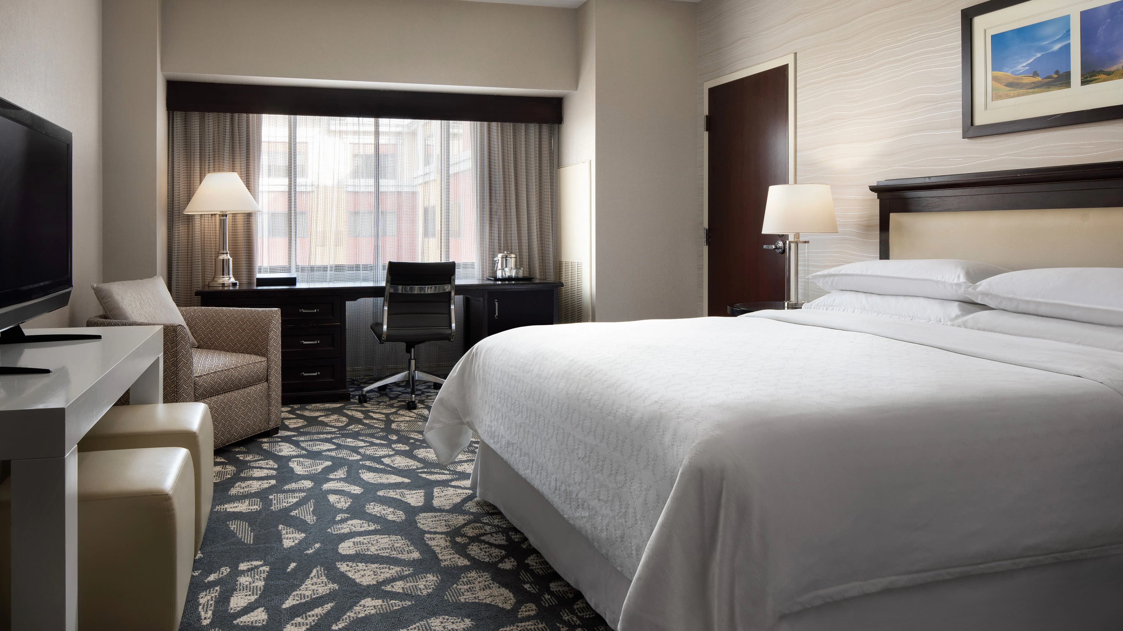 Sheraton Garden Grove - Anaheim South Hotel - Image 2