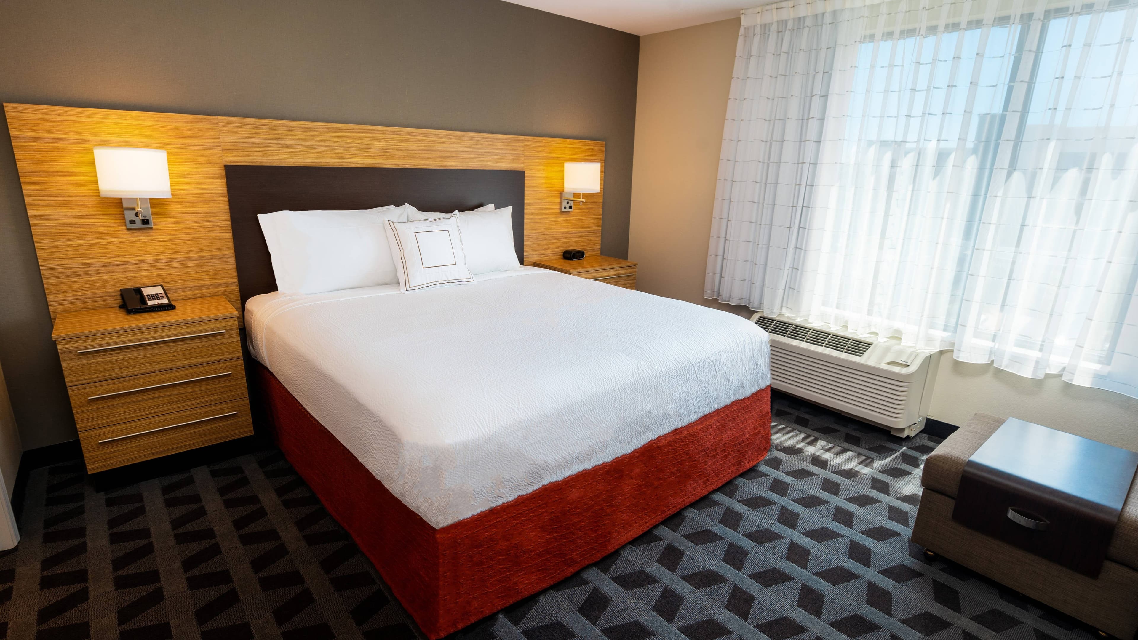 Studio Suite - Image 1