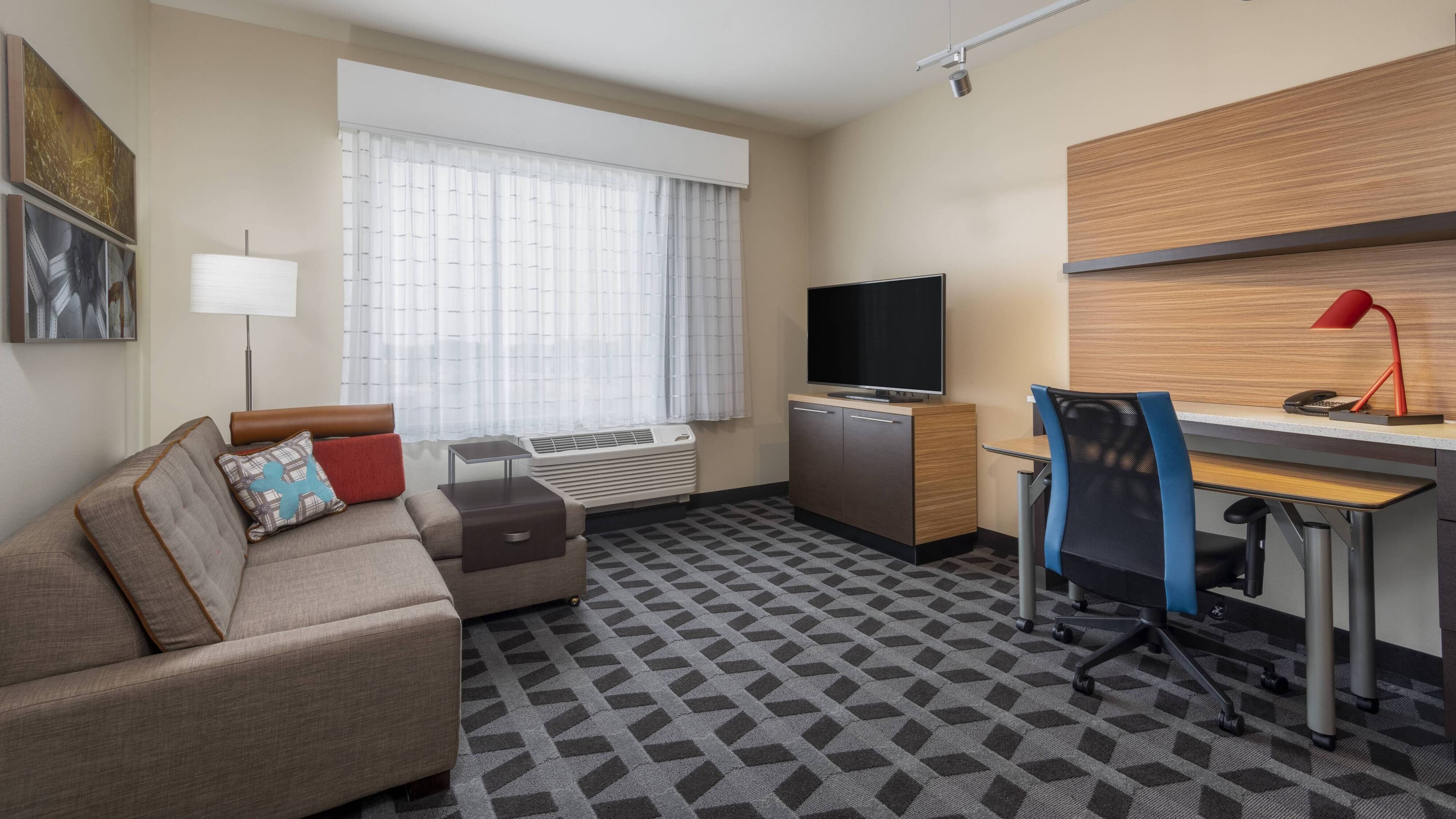 TownePlace Suites St. Louis Edwardsville, IL - Image 2