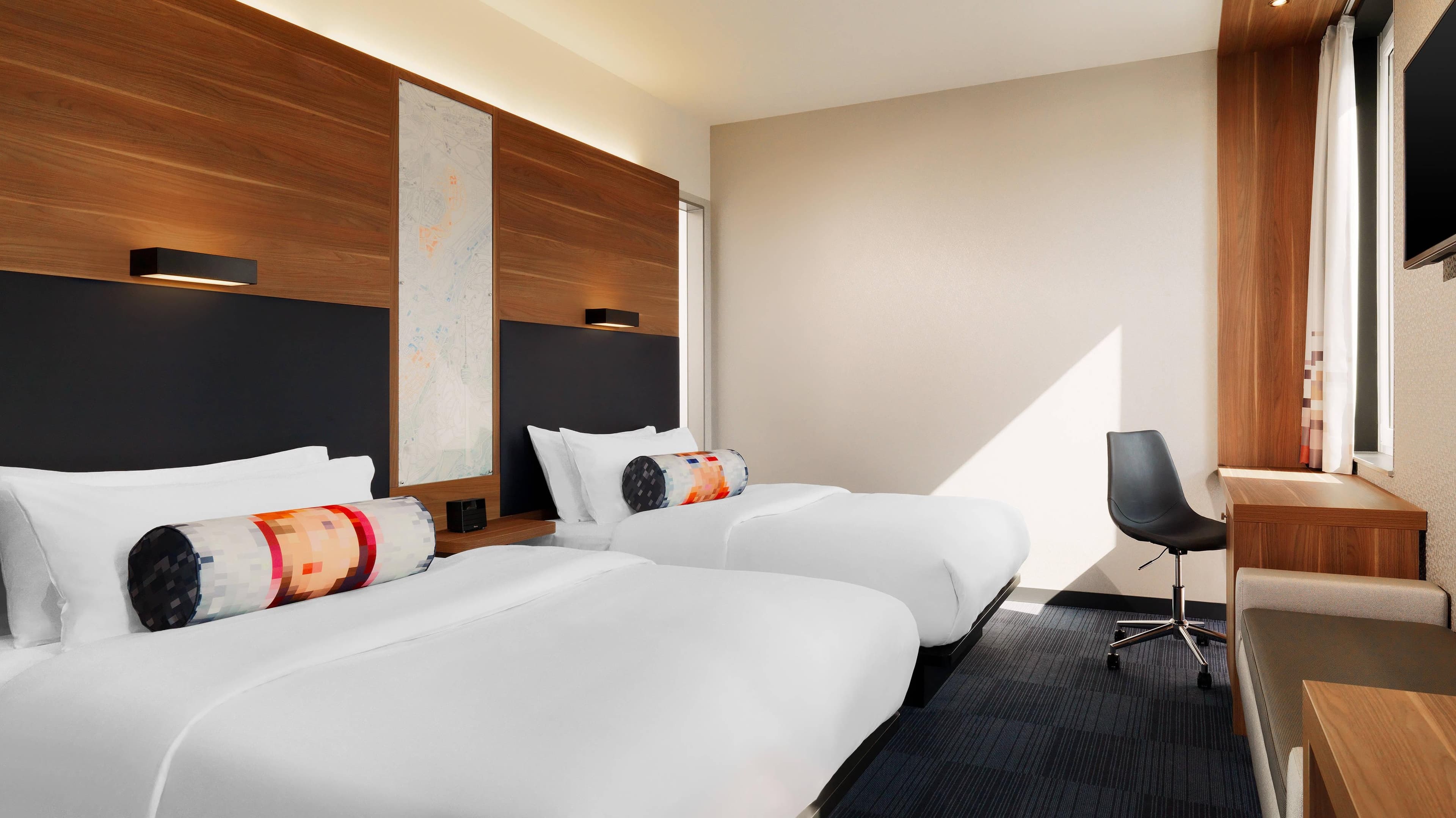 Aloft Stuttgart - Image 4