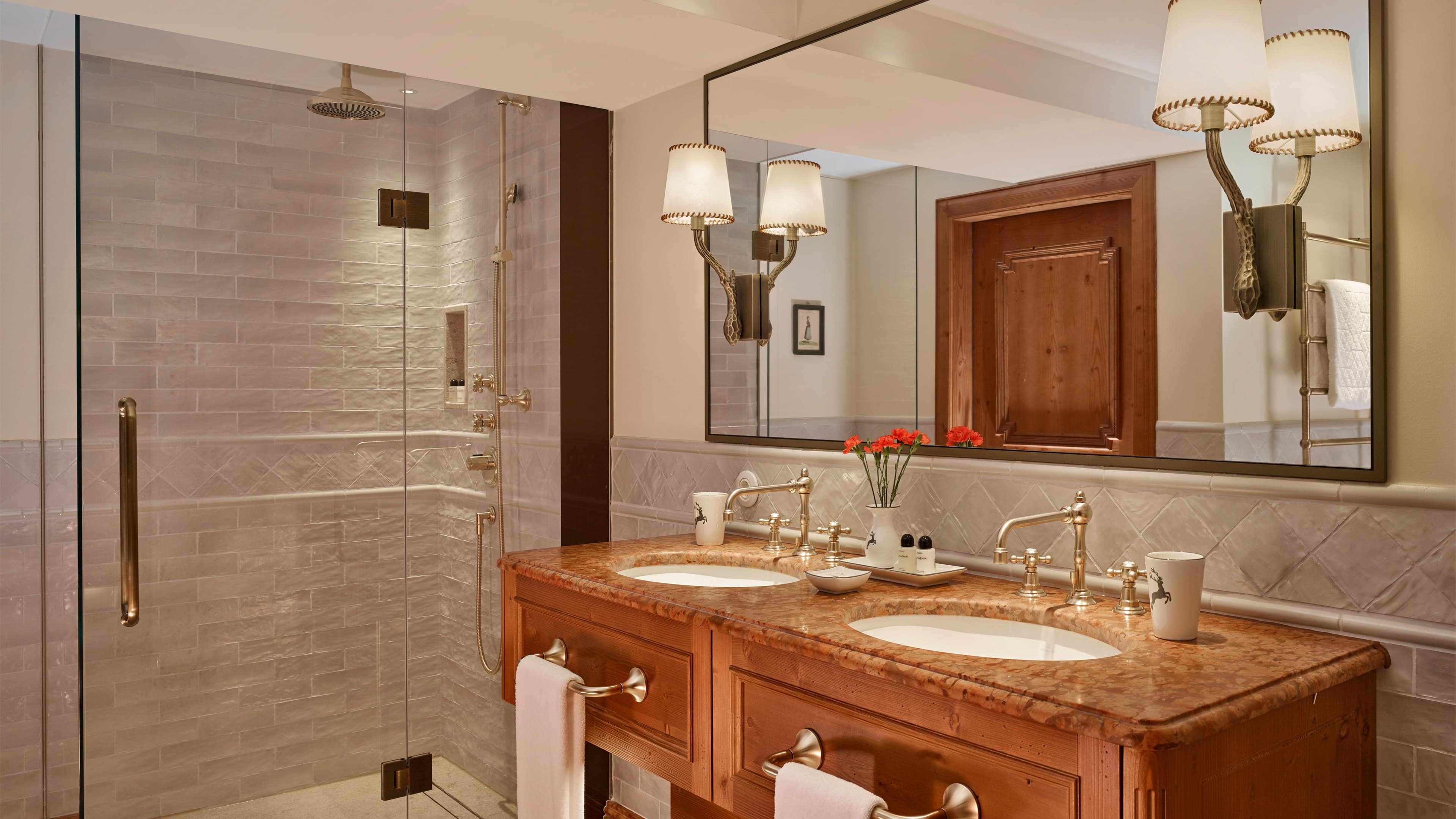 Classic Room - Image 6