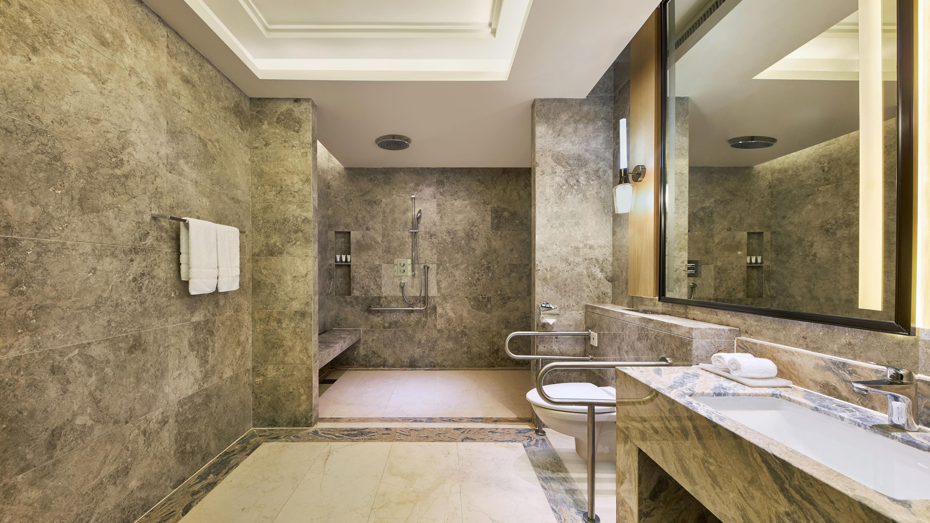 The Westin Qingdao - Image 5