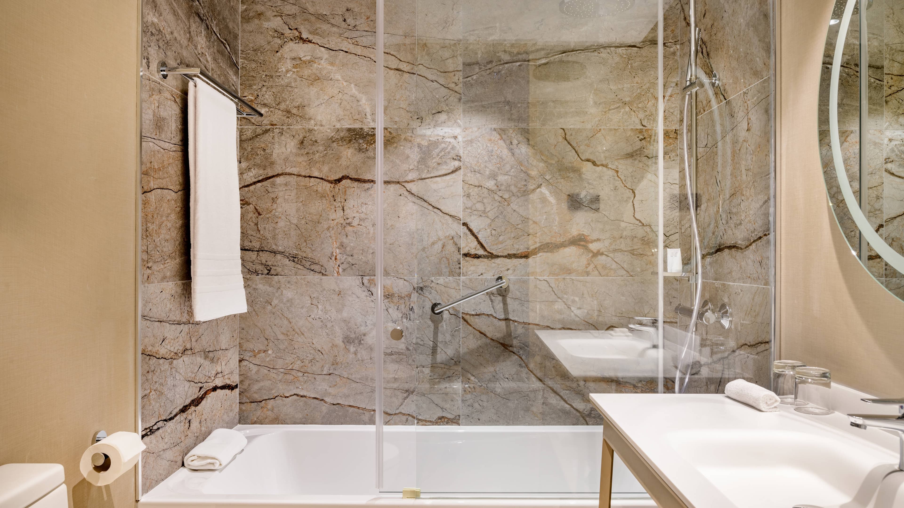 Standard Twin - Image 4