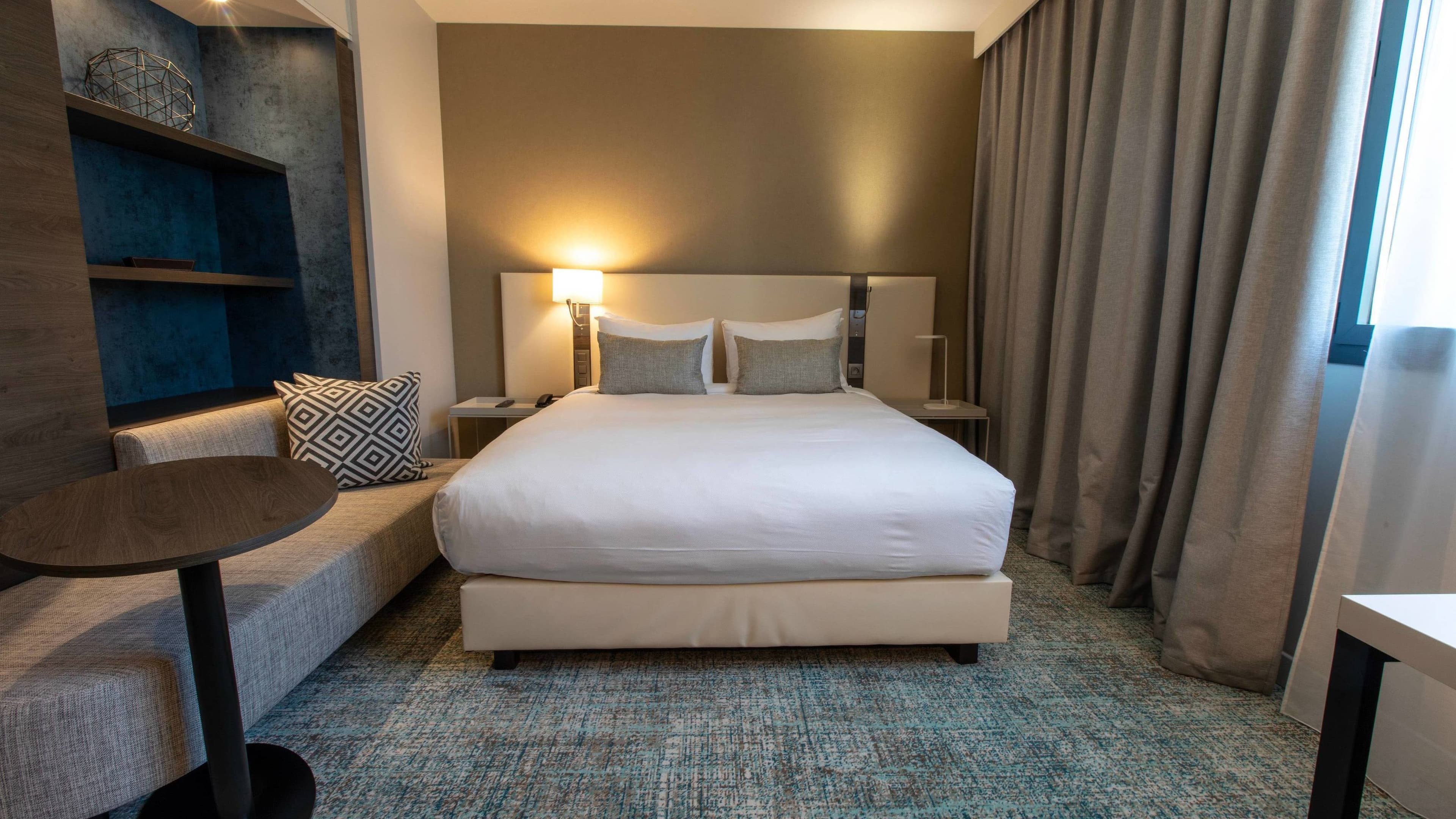 Standard Studio - Image 2