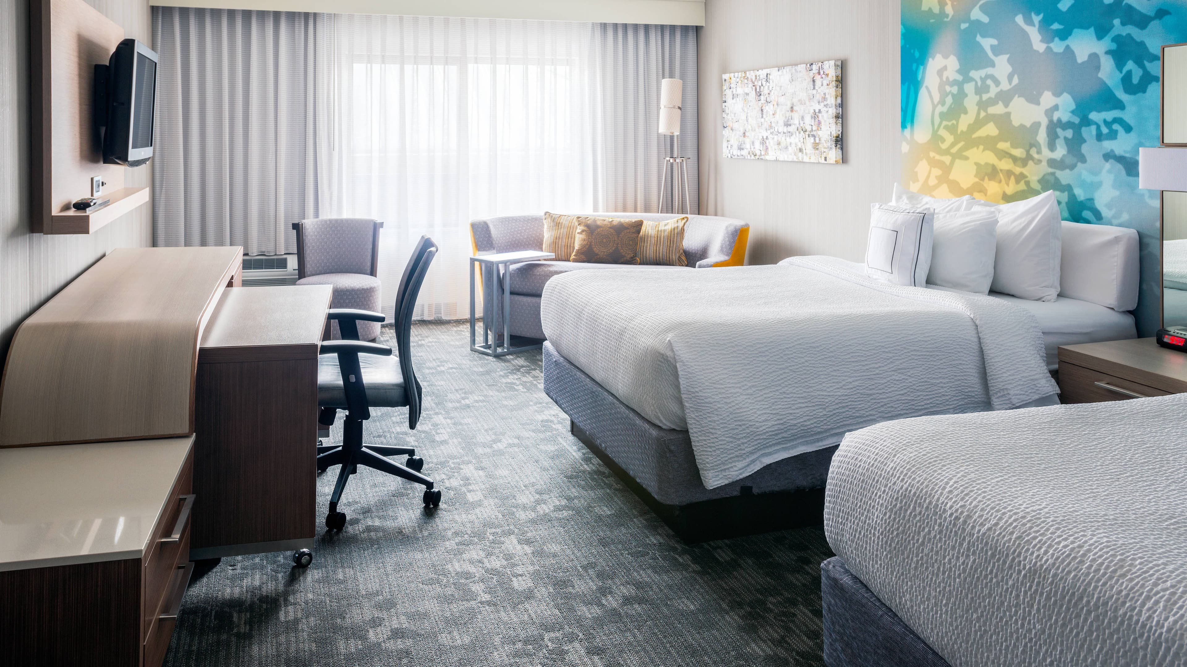 Courtyard Toledo Rossford/Perrysburg - Image 5