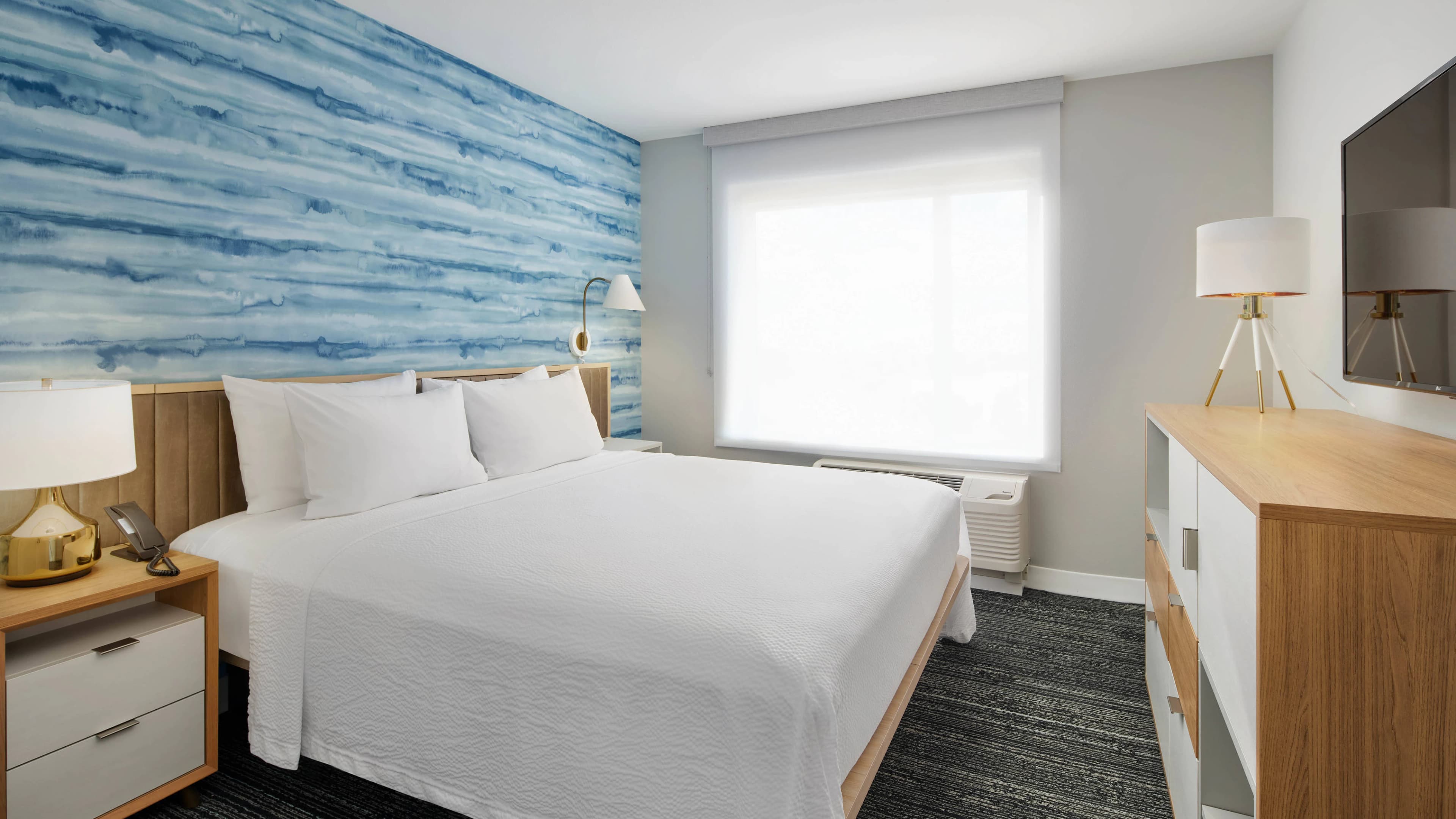 TownePlace Suites Tampa Casino Area - Image 3