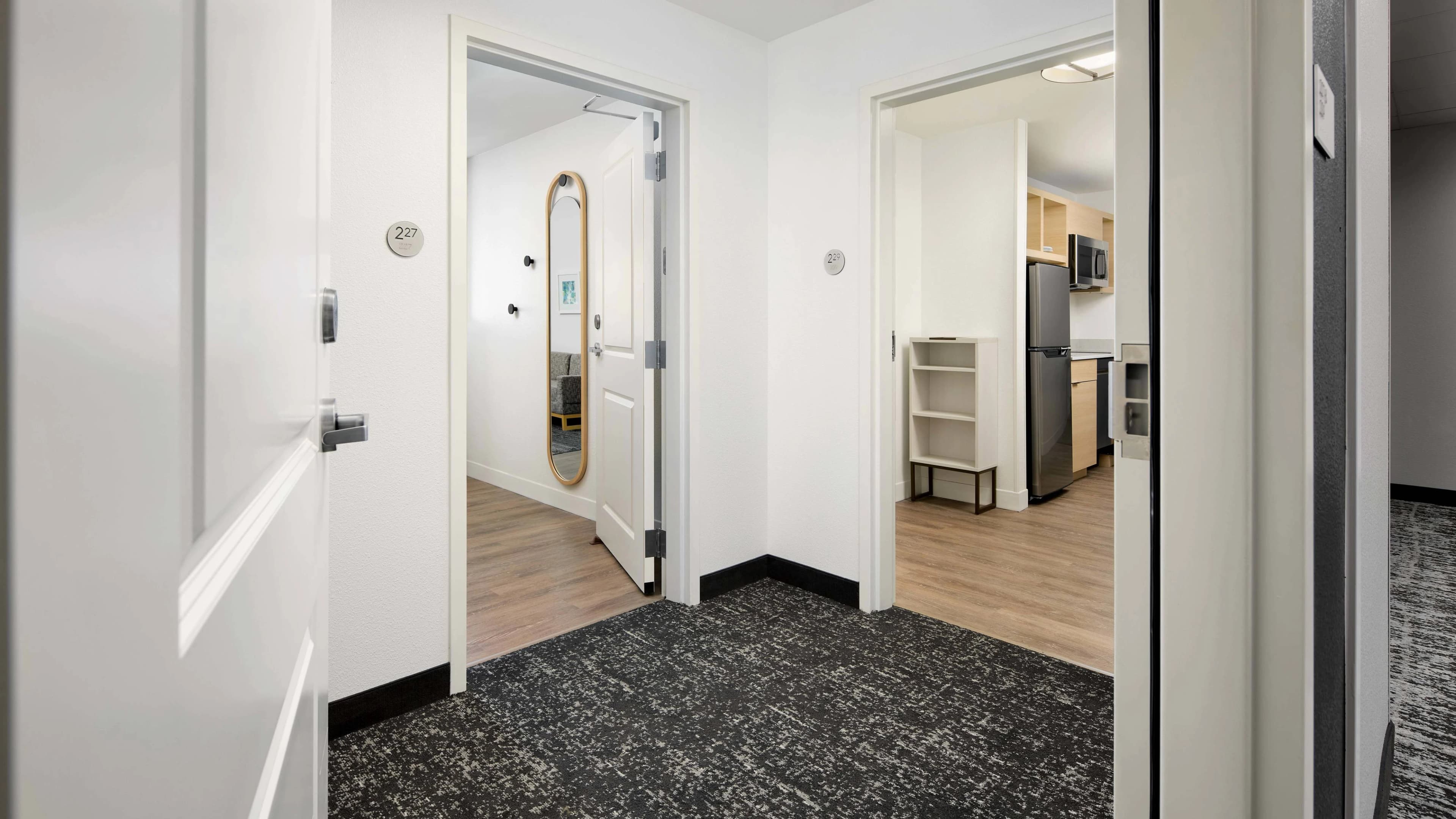 TownePlace Suites Plant City - Image 5