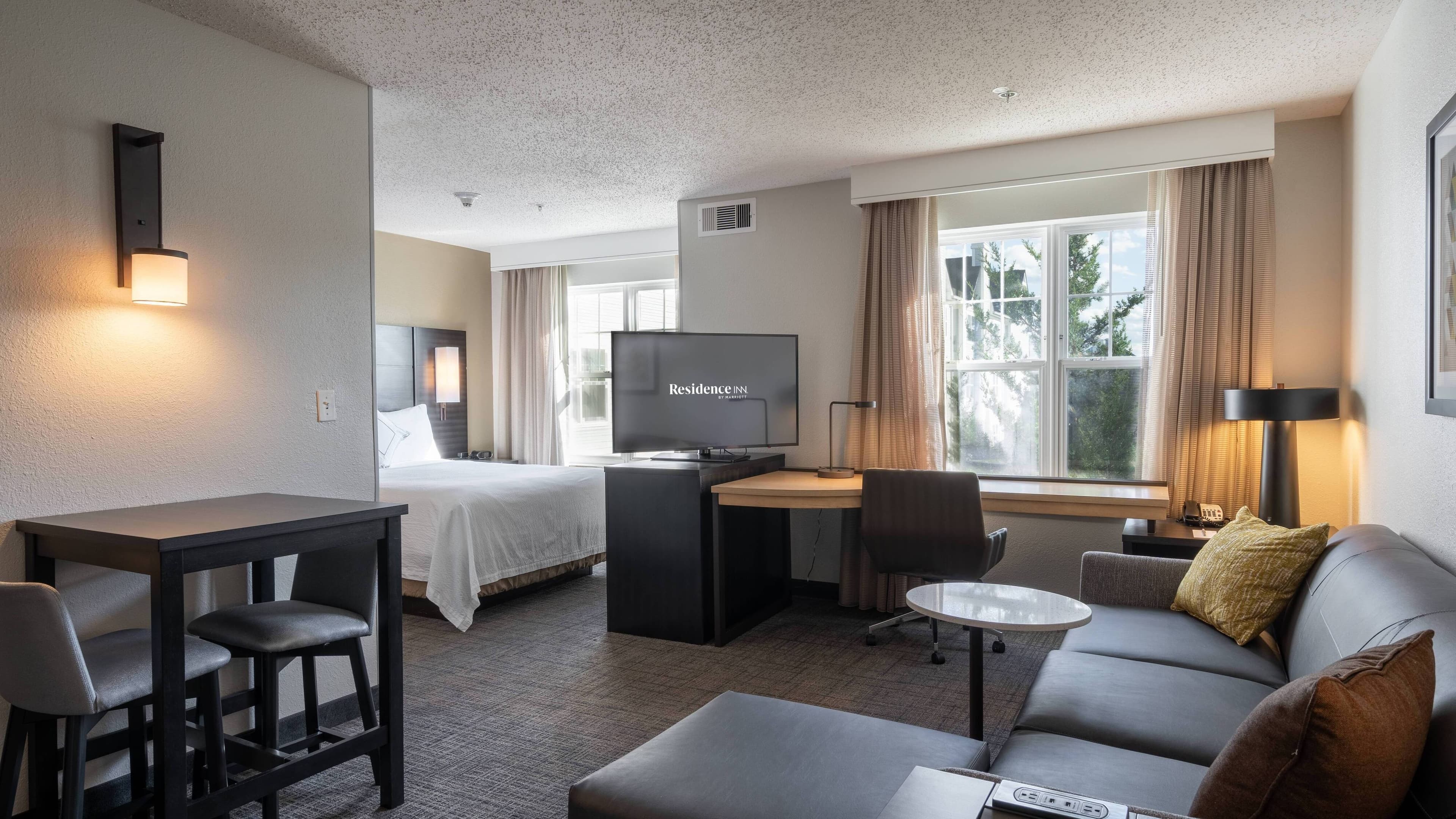 Residence Inn Princeton at Carnegie Center - Image 4