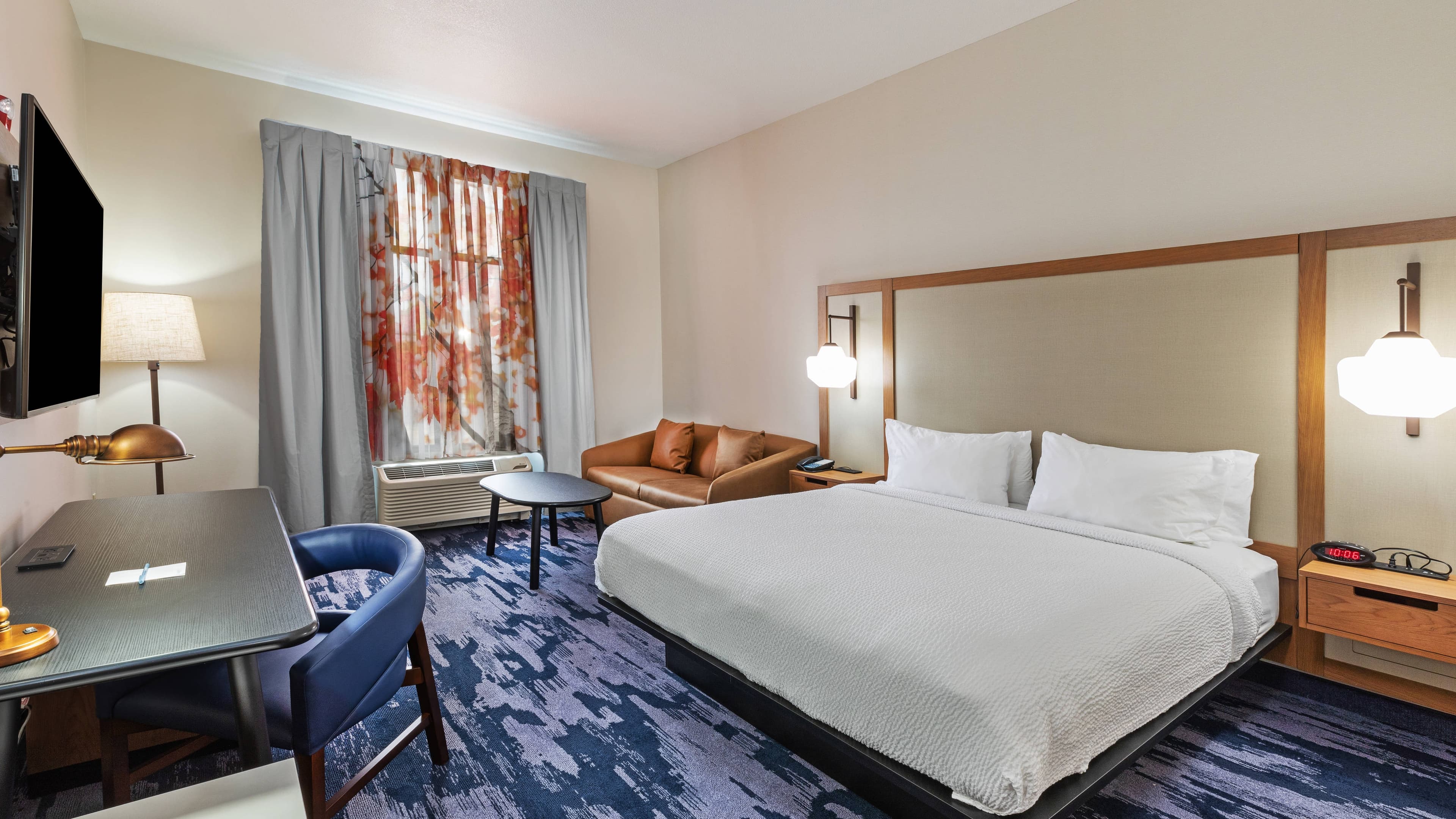 Fairfield Inn & Suites Tulsa Downtown Arts District - Image 2